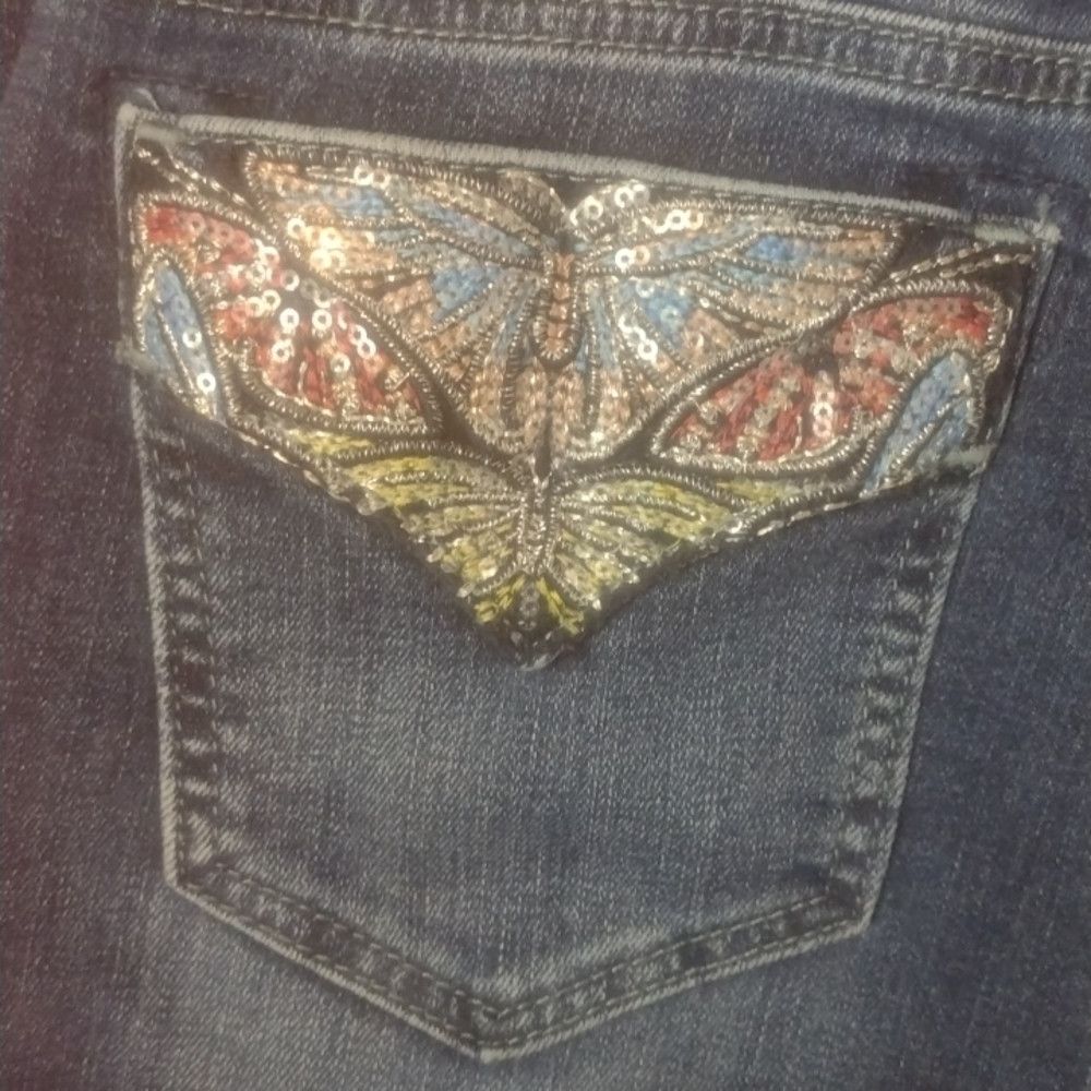 Miss Me Miss me skinny bedazzled back pocket jeans size 26 Size 26" / US 2 / IT 38 - 6 Thumbnail