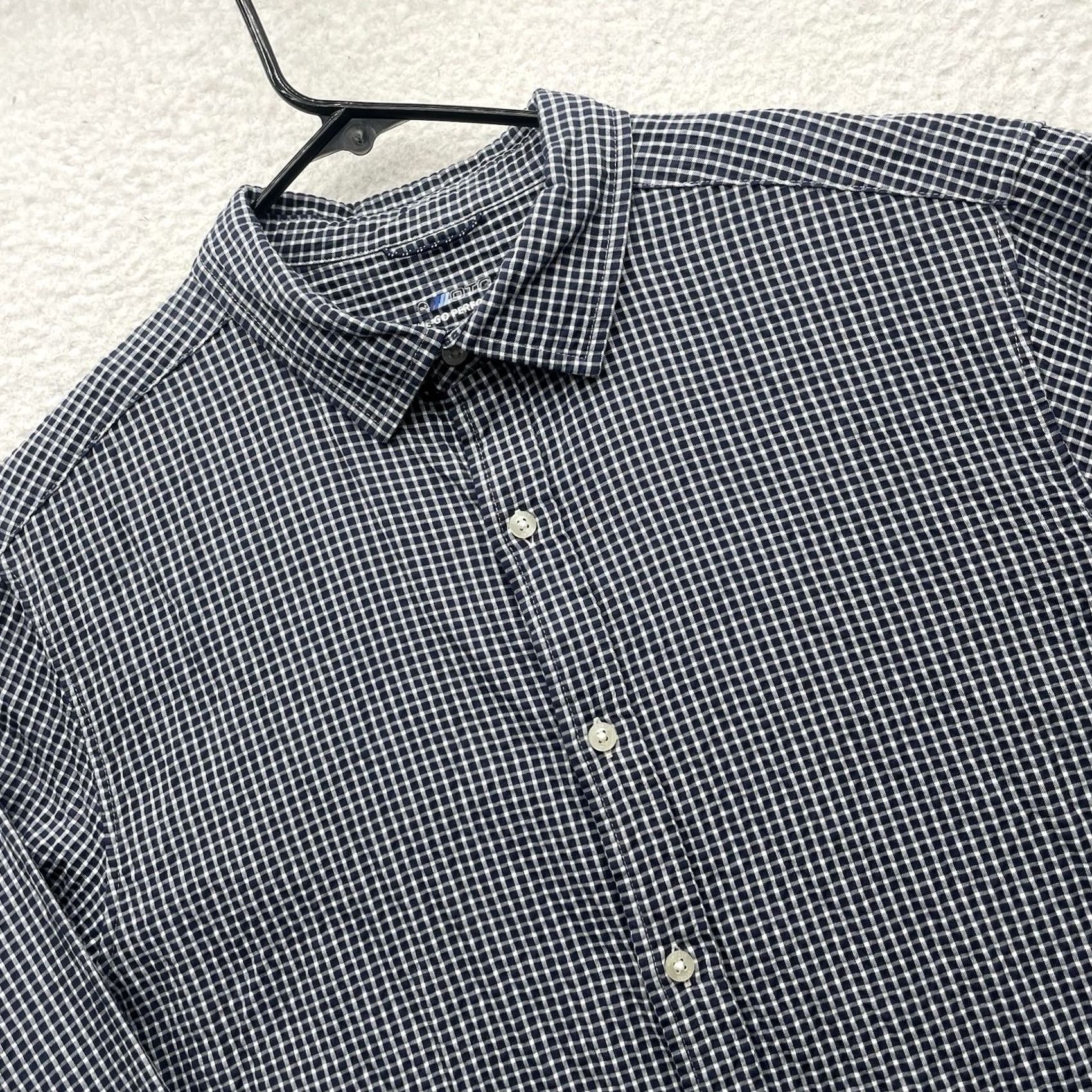 Vineyard Vines Vineyard Vines OTG Shirt Mens L Navy Blue Gingham Check Textured Performance Button-Up Category: Shirt Home Page Size US L / EU 52-54 / 3 - 2 Thumbnail