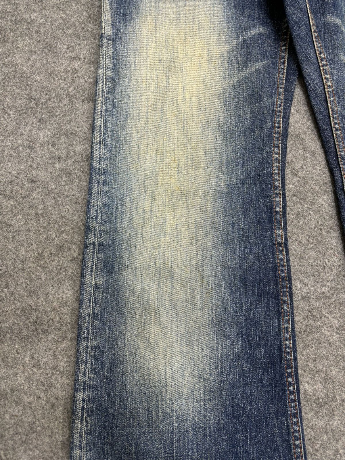 Japanese Brand 💥Super Flare💥Vtg 90s Style Blue Way StoneWash Denim F472 Size US 32 / EU 48 - 9 Thumbnail