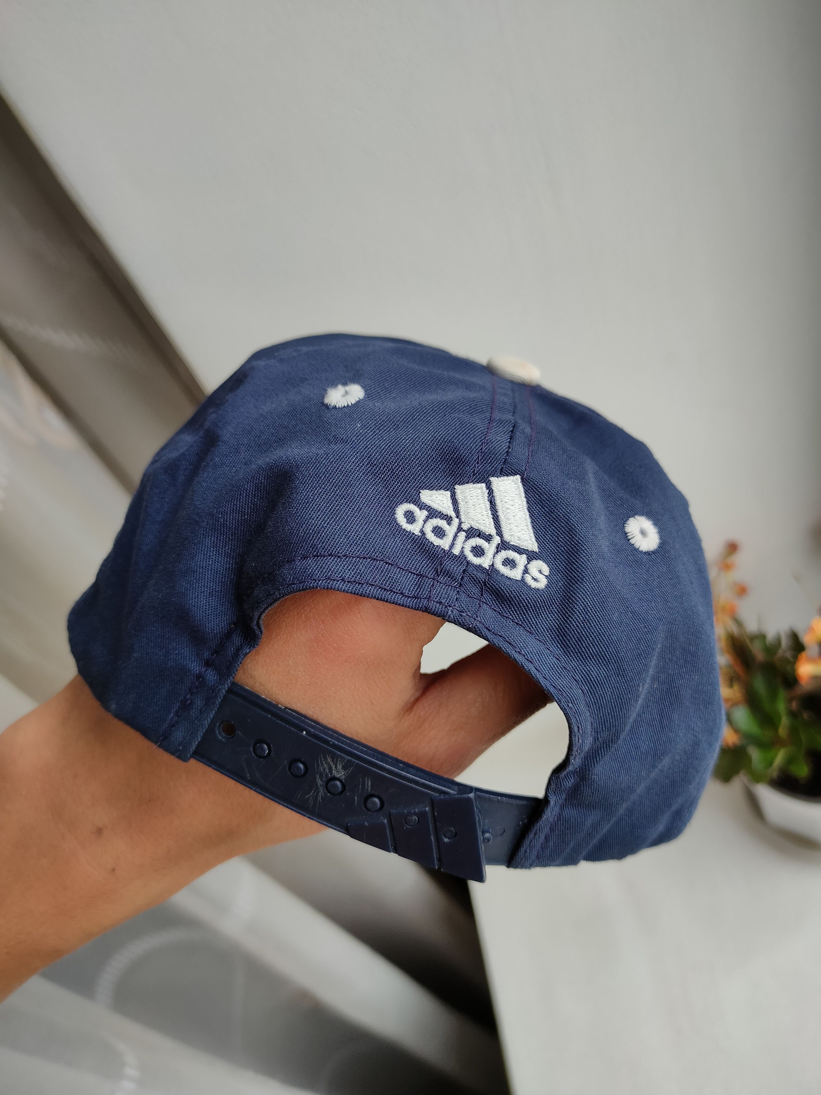 Adidas Adidas Real Madrid Vintage Cap Real Madrid Adidas Size ONE SIZE - 10 Thumbnail