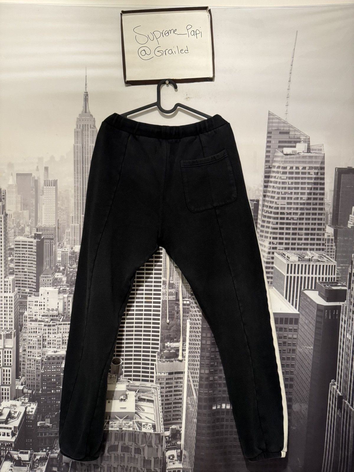 Fear of God 🔥Fear of God Essentials FW18 Stripe Sweatpants SZ Med Black Size US 33 - 6 Thumbnail