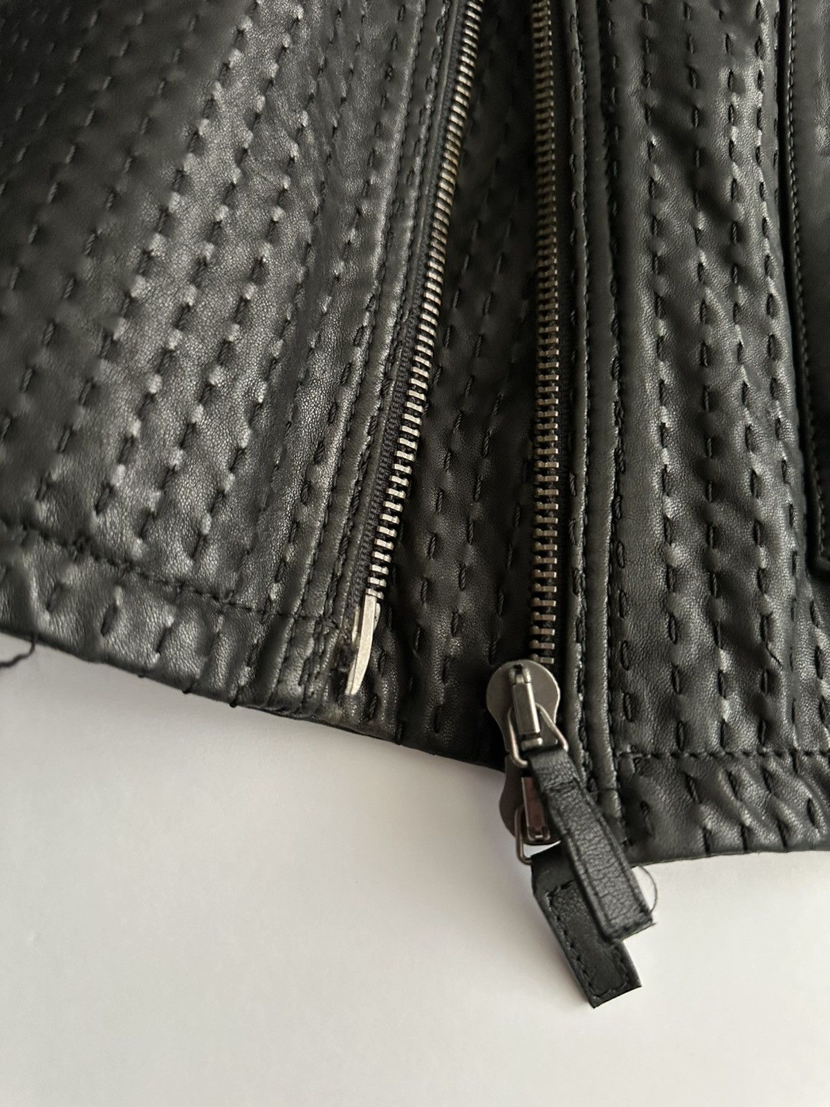 Emporio Armani Emporio Armani 2000’s Stitched Leather Biker Jacket Size US L / EU 52-54 / 3 - 9 Thumbnail