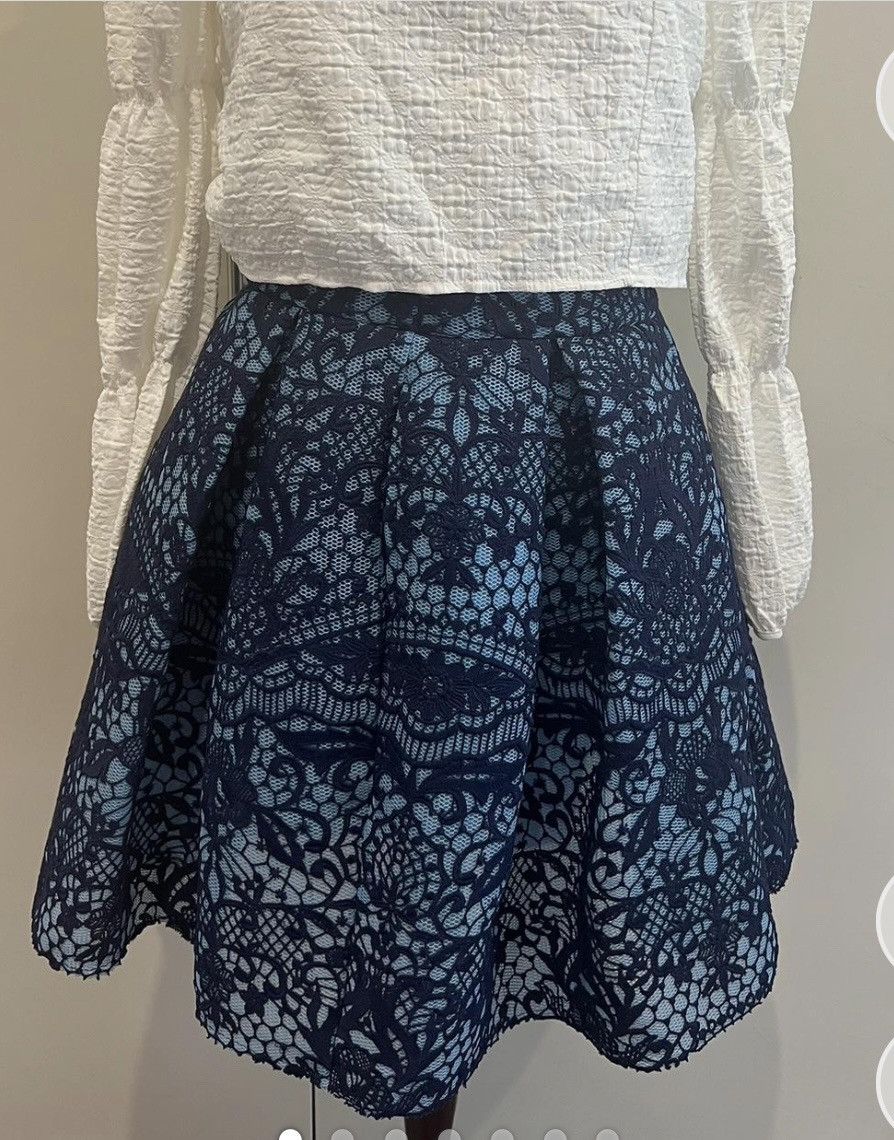 Maje New Lace Tulip Skirt With Pockets Size 26" / US 2 / IT 38 - 2 Thumbnail