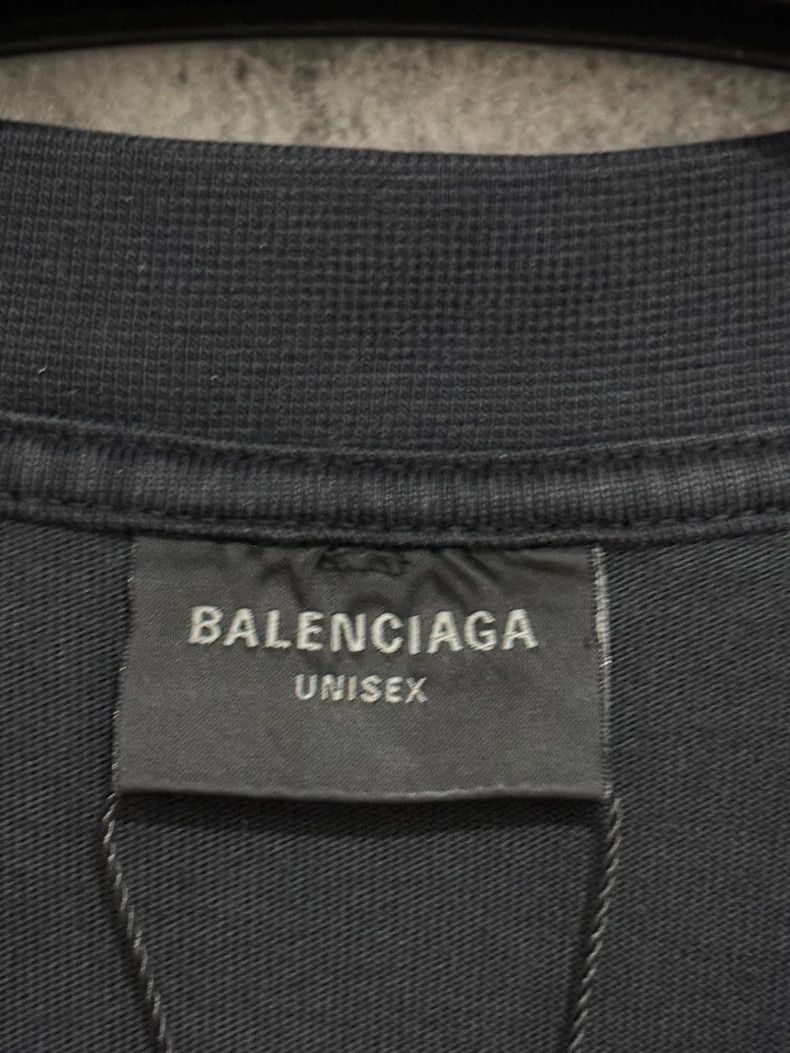 Balenciaga Balenciaga Black and Red Embroidered Logo 3B Short Sleeve Size US XS / EU 42 / 0 - 5 Thumbnail