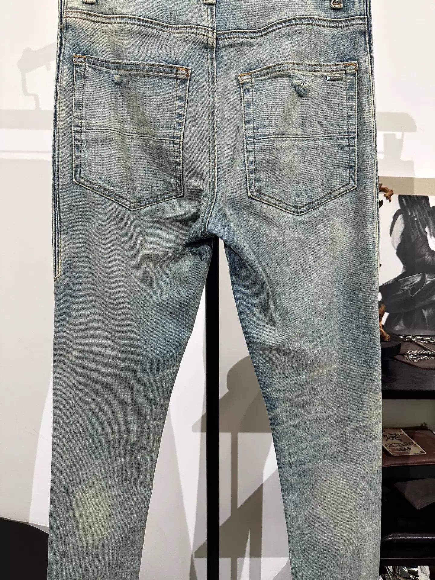 Amiri Amiri Blue Washed Hemmed Denim Pants 29W Size US 29 - 7 Thumbnail