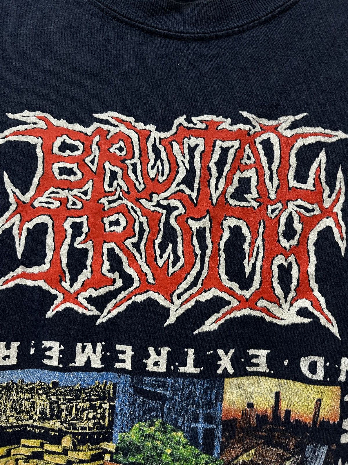Band Tees Brutal truth Vintage band shirt Size US L / EU 52-54 / 3 - 3 Thumbnail