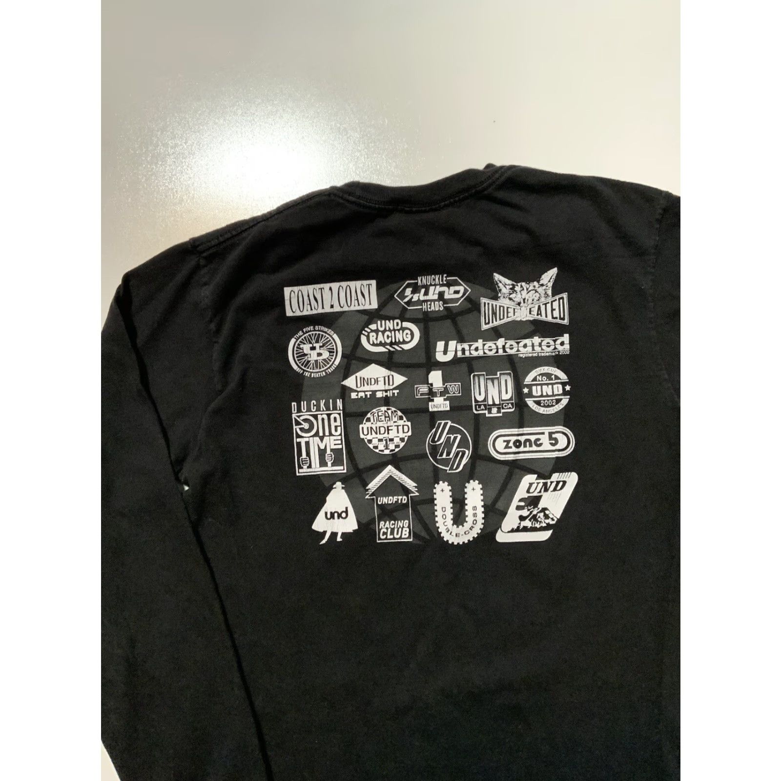 Undefeated UNDFTD Undefeated Racing Club Globe Black L/S Crewneck Graphic T-Shirt Sz. S Mens Shirt Size US S / EU 44-46 / 1 - 4 Thumbnail