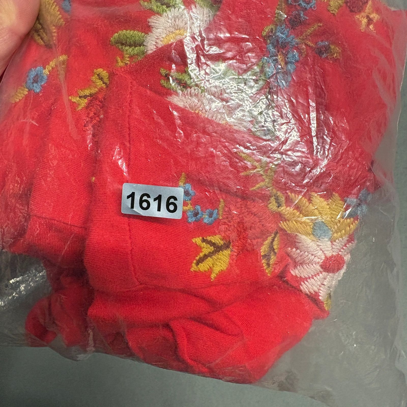 Johnny Was JW Los Angeles Red V-Neck Floral Embroidered Top SM Women’s Size S / US 4 / IT 40 - 11 Thumbnail