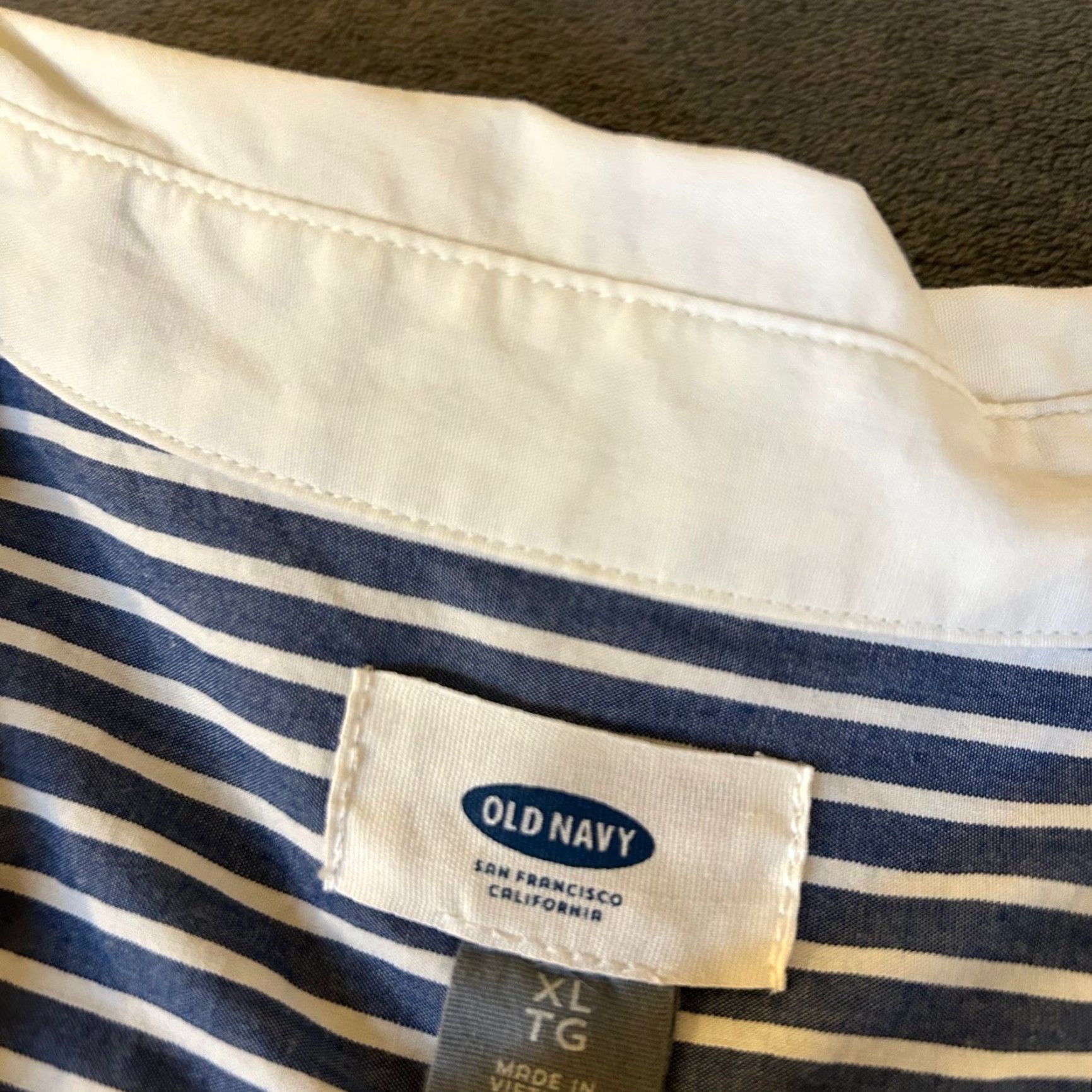 Old Navy VINTAGE? (no) Size US XL / EU 56 / 4 - 2 Thumbnail