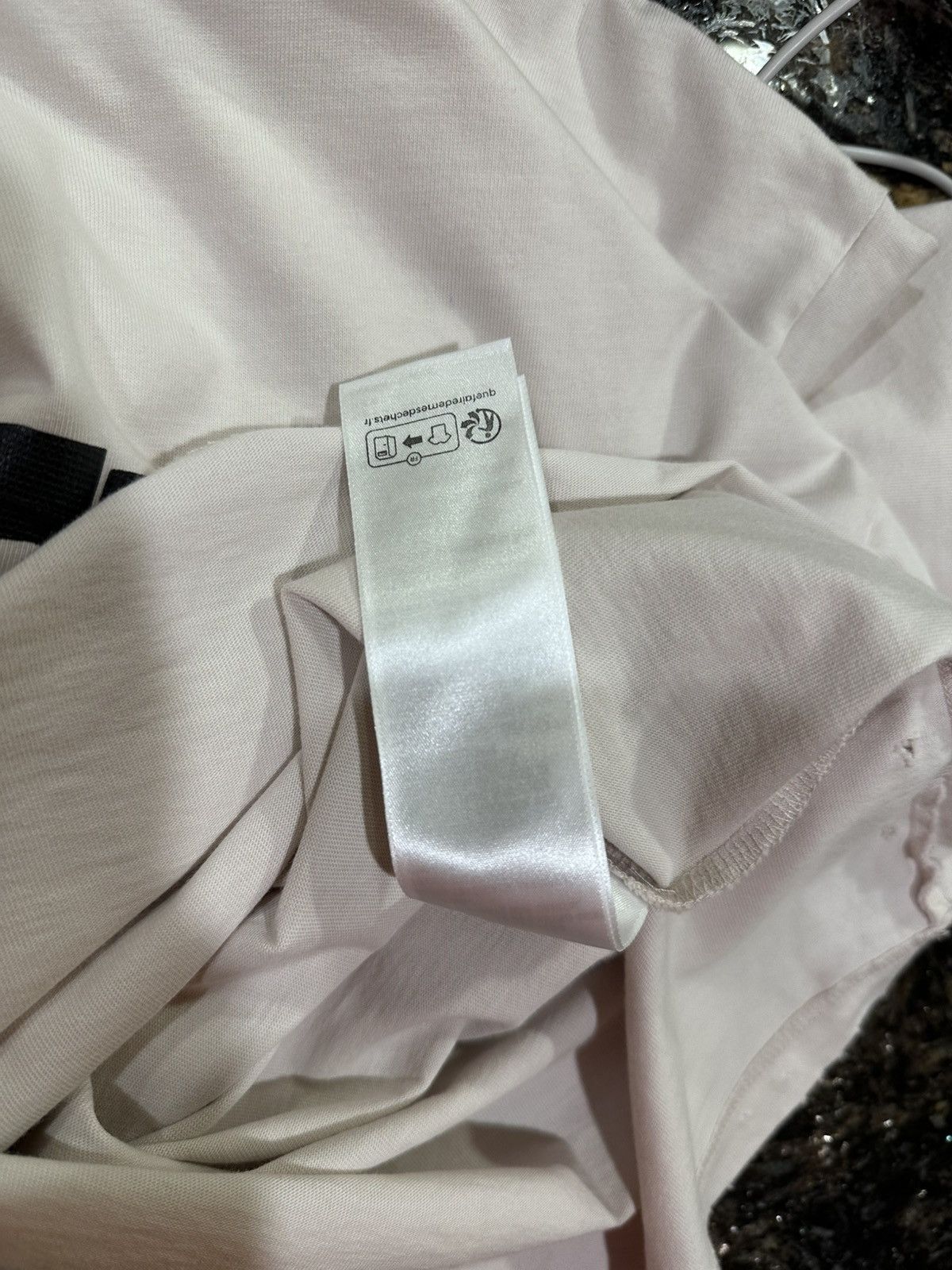 Balenciaga Balenciaga Distressed Type Black Duct Tape Logo White Tee Size US XS / EU 42 / 0 - 17 Thumbnail