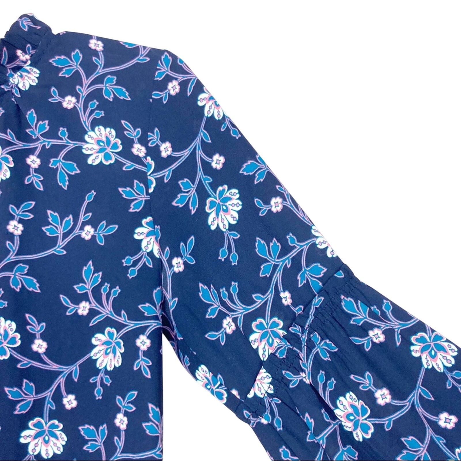 Loft Loft Blue Floral Long Sleeve Blouse Sz S Size S / US 4 / IT 40 - 2 Thumbnail