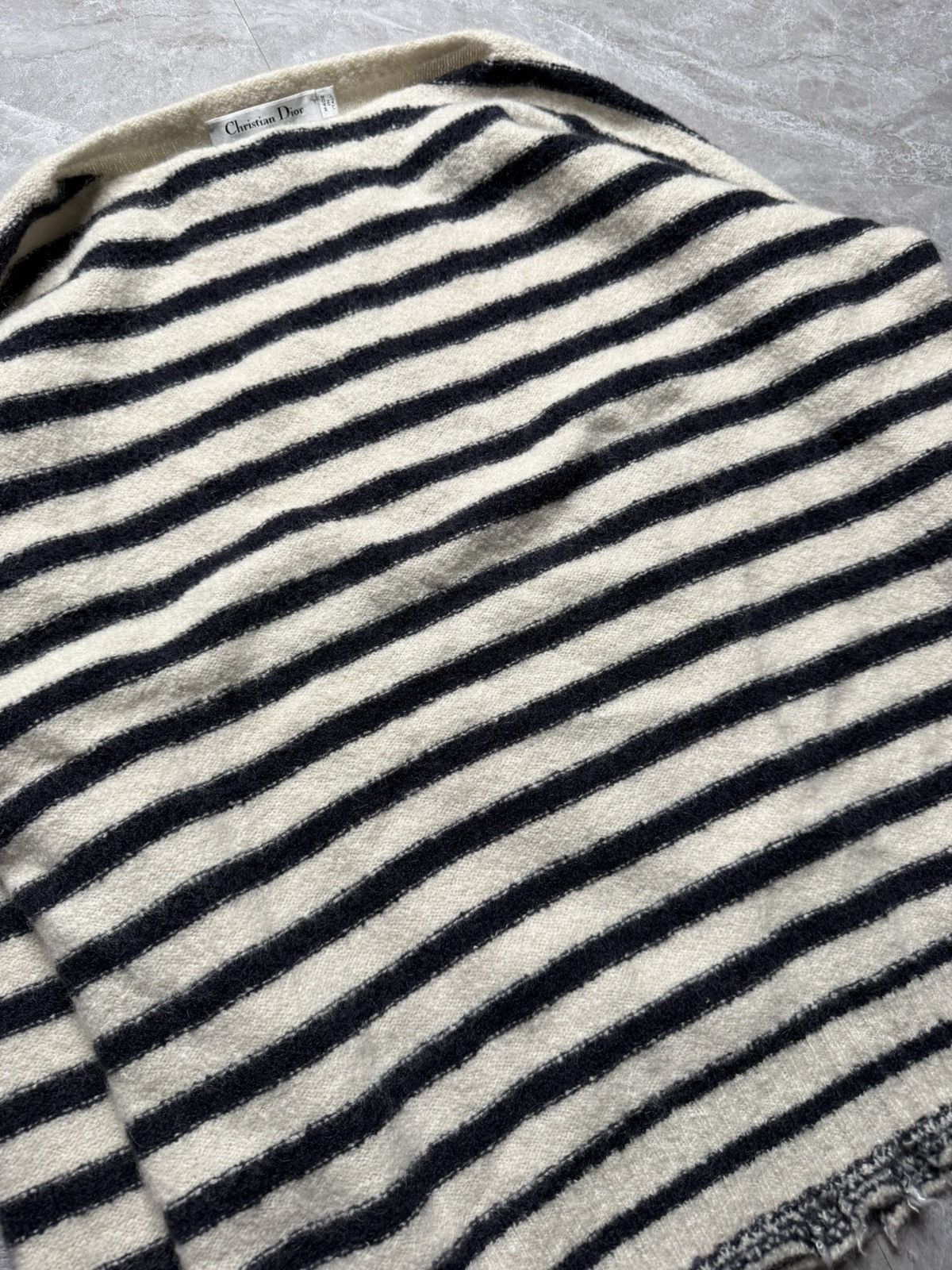 Dior Christian Dior F/W 23 Mariniere Cashmere Distressed Sweater Size M / US 6-8 / IT 42-44 - 6 Thumbnail