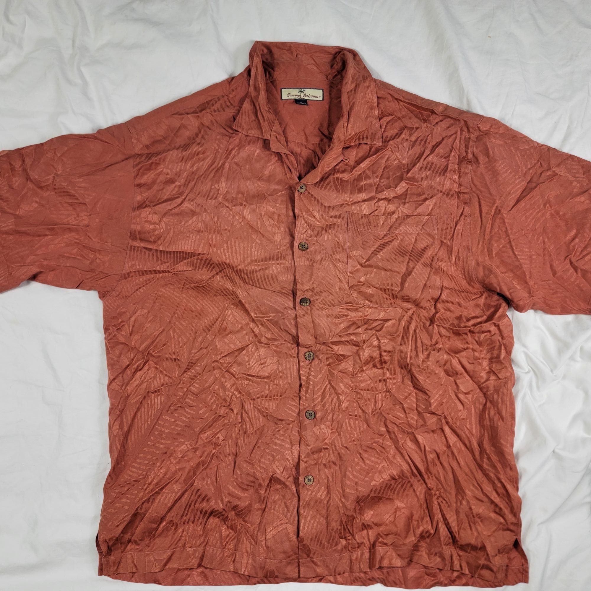 Tommy Bahama Tommy Bahama Mens XL Rust Red Silk Short Sleeve Button Up Sh Size US XL / EU 56 / 4 - 1 Thumbnail