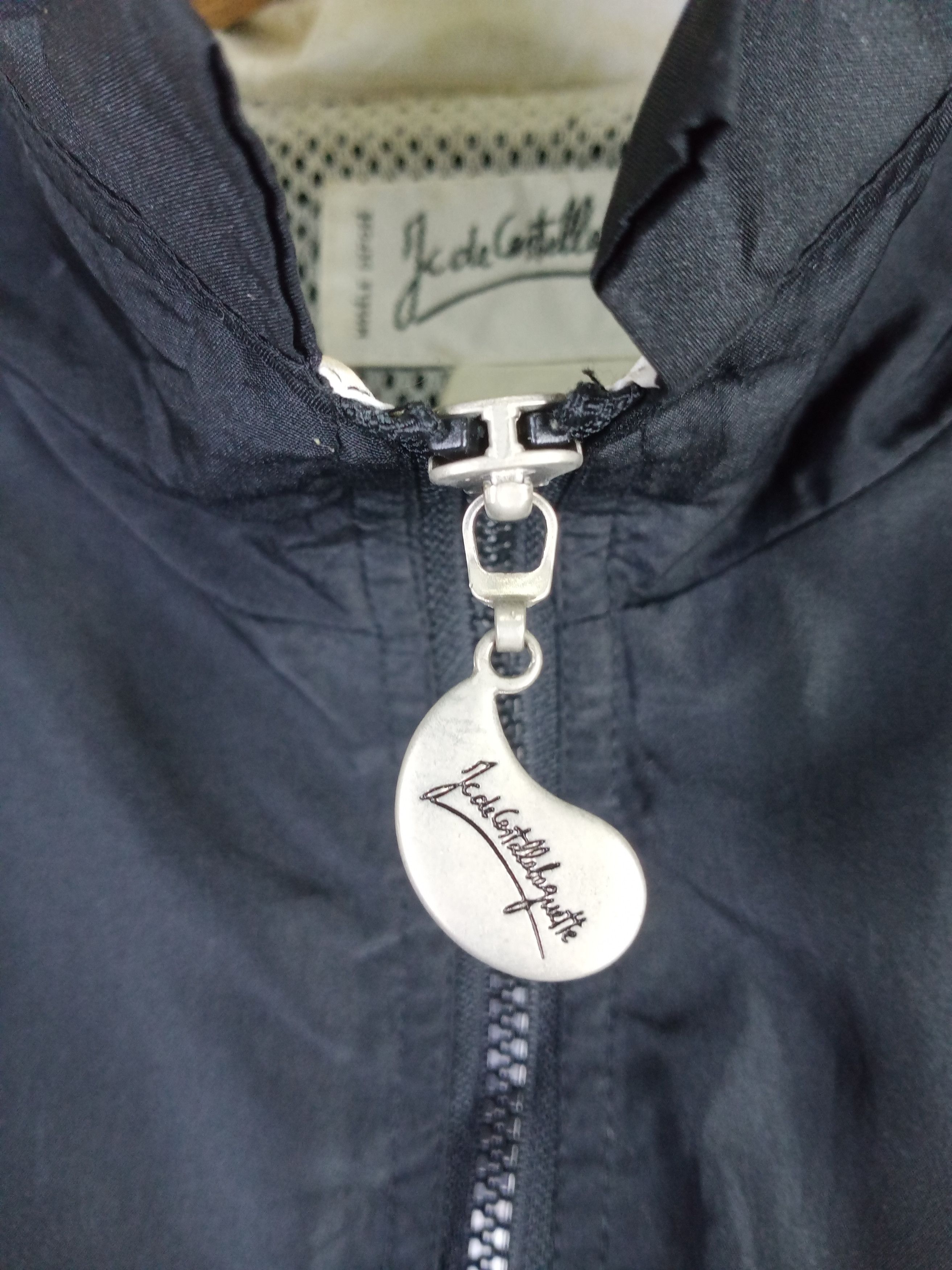 Disney × Jean Charles De Castelbajac Rare Collaboration JC De Castelbajac Bugs Bunny Jacket Size US XL / EU 56 / 4 - 12 Thumbnail