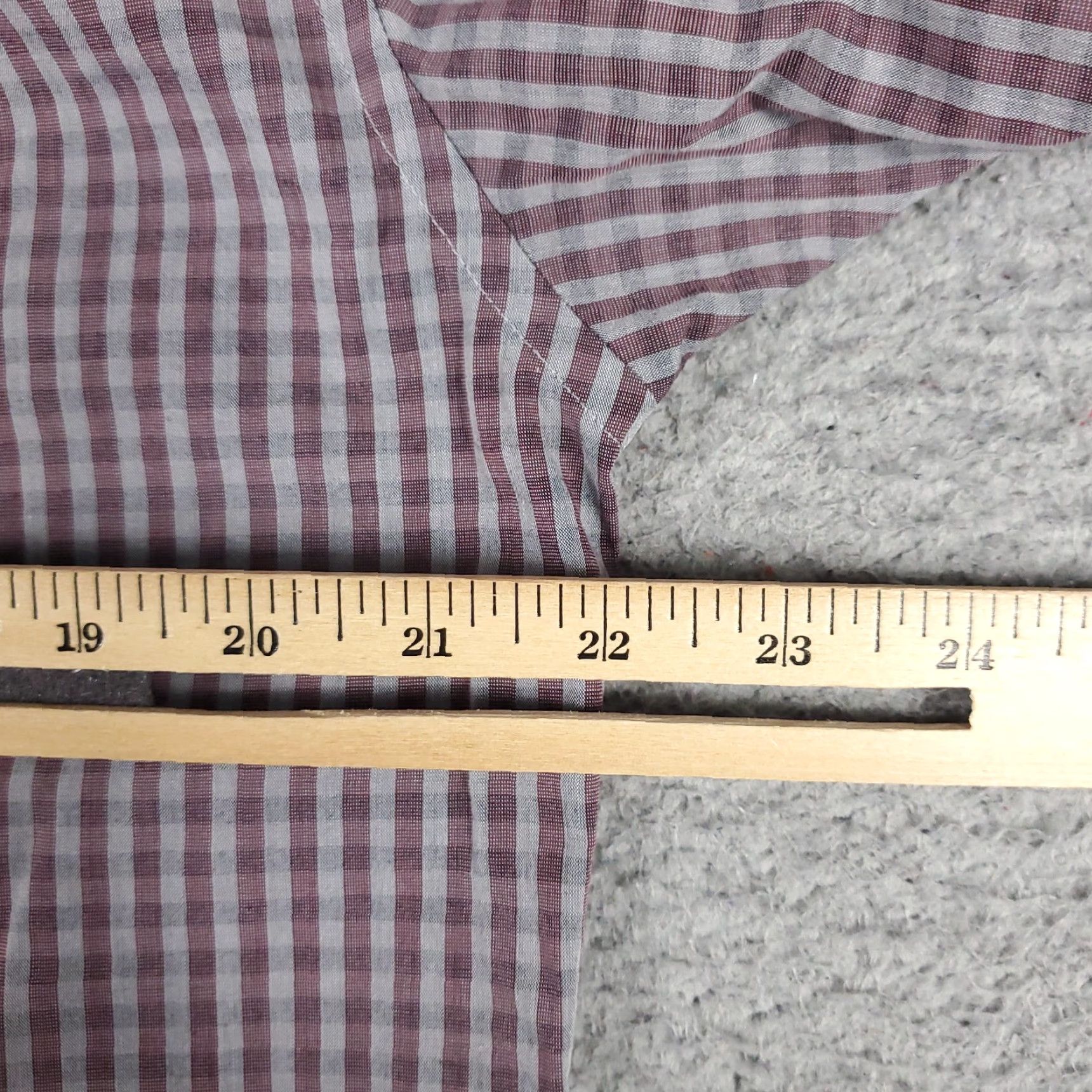 Tommy Hilfiger Tommy Hilfiger Shirt Men's Large Gray Red Check Button-Up Long Sleeve Casual Business Modern Preppy 90s Theme Mens Size US L / EU 52-54 / 3 - 5 Thumbnail