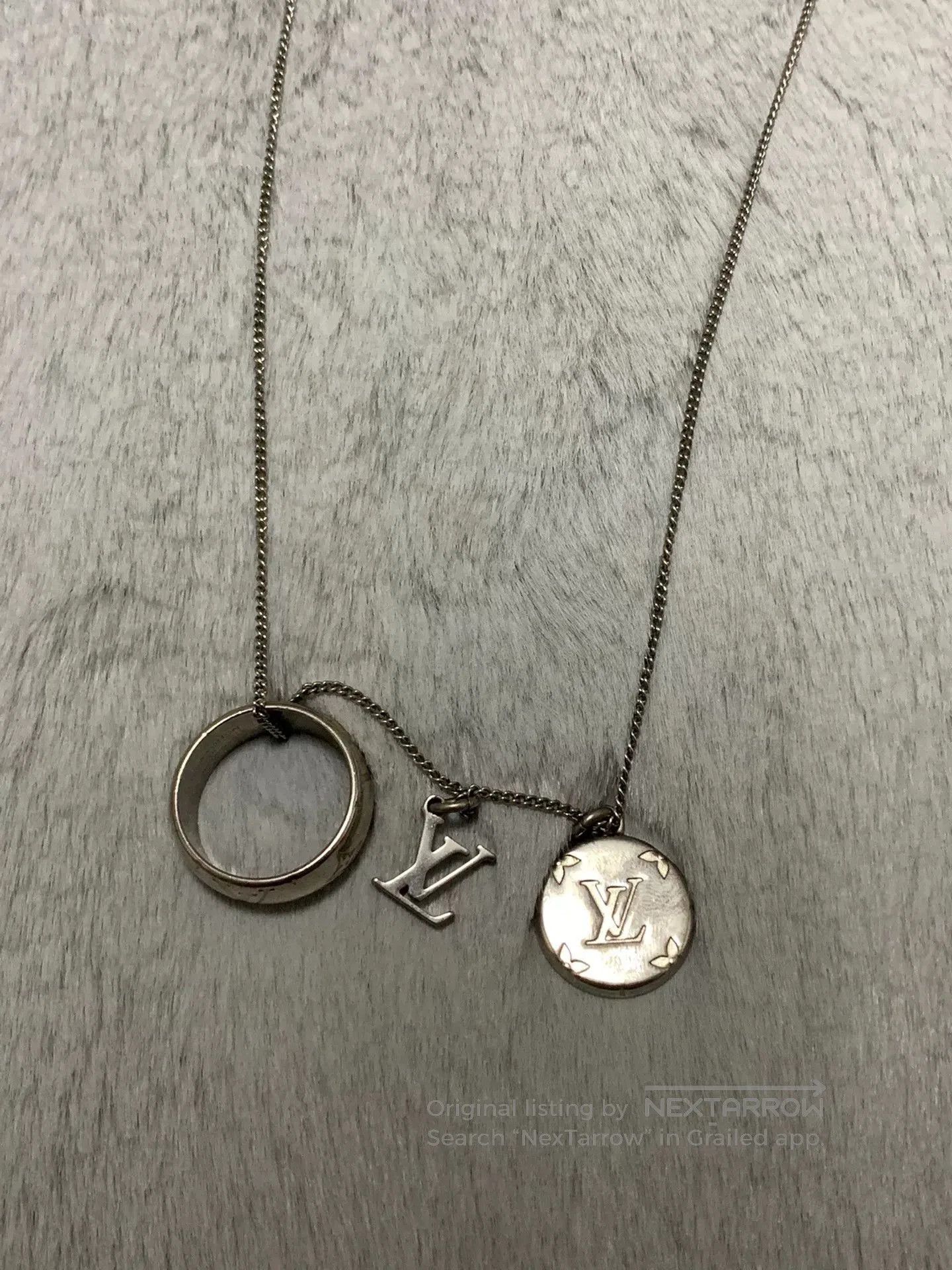 Louis Vuitton Louis Vuitton Monogram Pendant Necklace. Size ONE SIZE - 2 Thumbnail