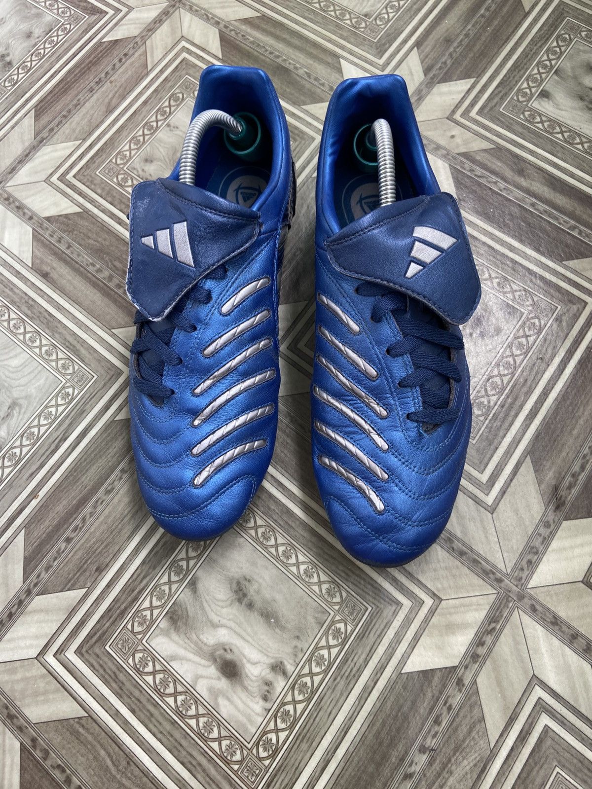 Adidas × Vintage Vintage 2005 Adidas Predator Absolute TRX FG (Blue/Silver) Size US 10 / EU 43 - 3 Thumbnail