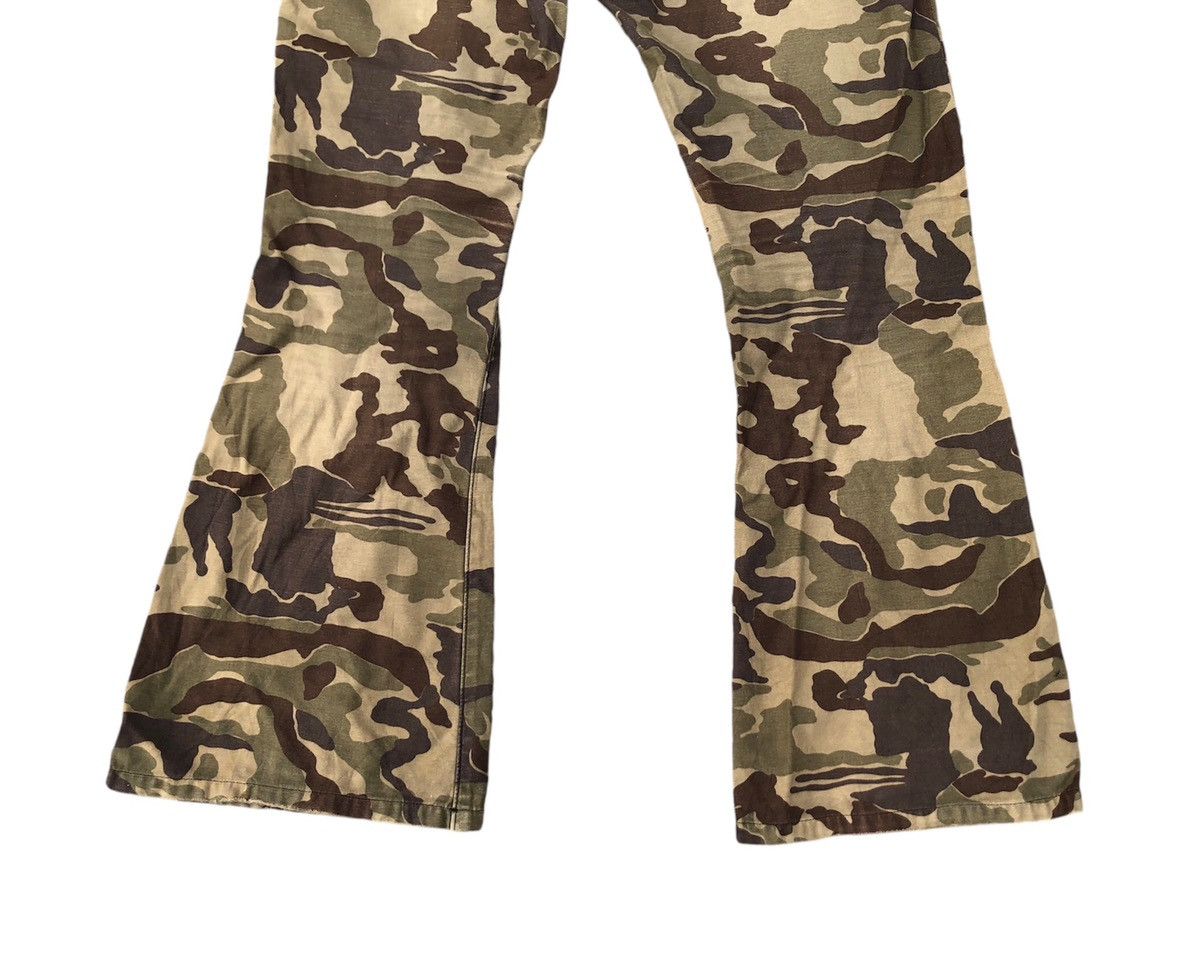 If Six Was Nine × Japanese Brand × Tornado Mart 🔥Japanese Camo Flare Jeans 🔥 Size US 30 / EU 46 - 3 Thumbnail