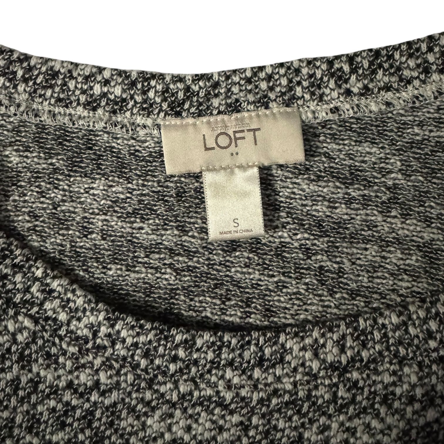 Loft Ann Taylor LOFT Light Gray & White Sweater Lacy Trim – Small Size S / US 4 / IT 40 - 2 Thumbnail