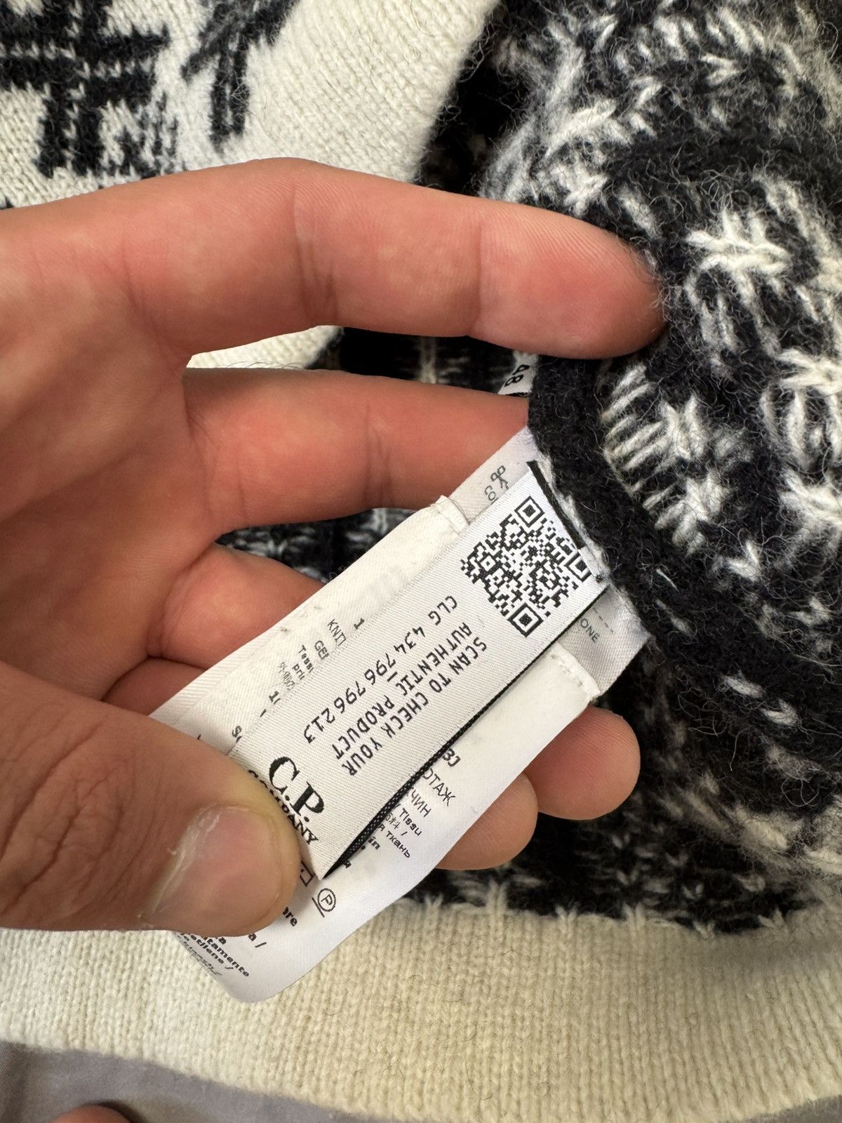 C.P. Company C.P. Company Wool Logo Knit Sweater — Size S Size US S / EU 44-46 / 1 - 7 Thumbnail