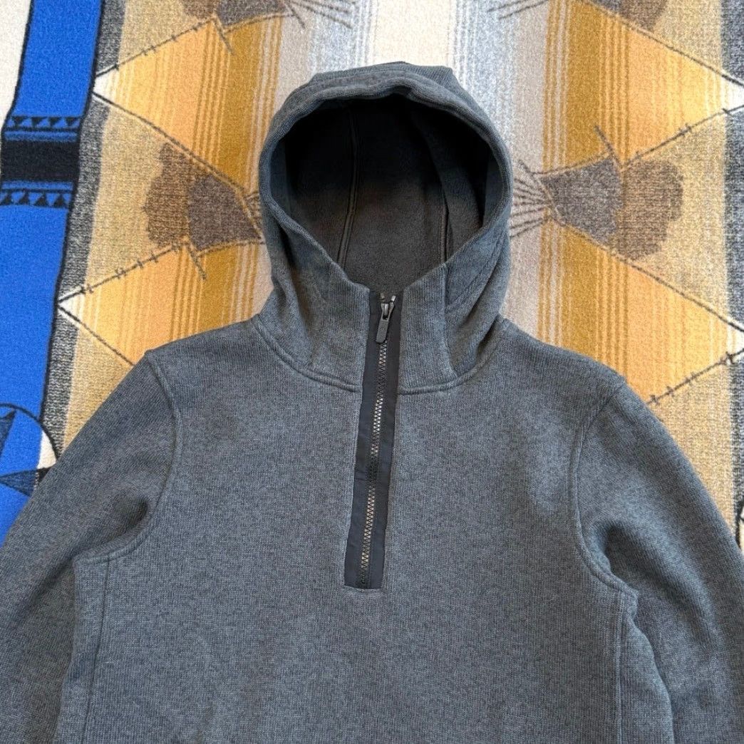 Lululemon Lululemon Women's 1/4 Zip Hoodie Sweatshirt Size 8 Gray Gym Workout Size M / US 6-8 / IT 42-44 - 4 Thumbnail