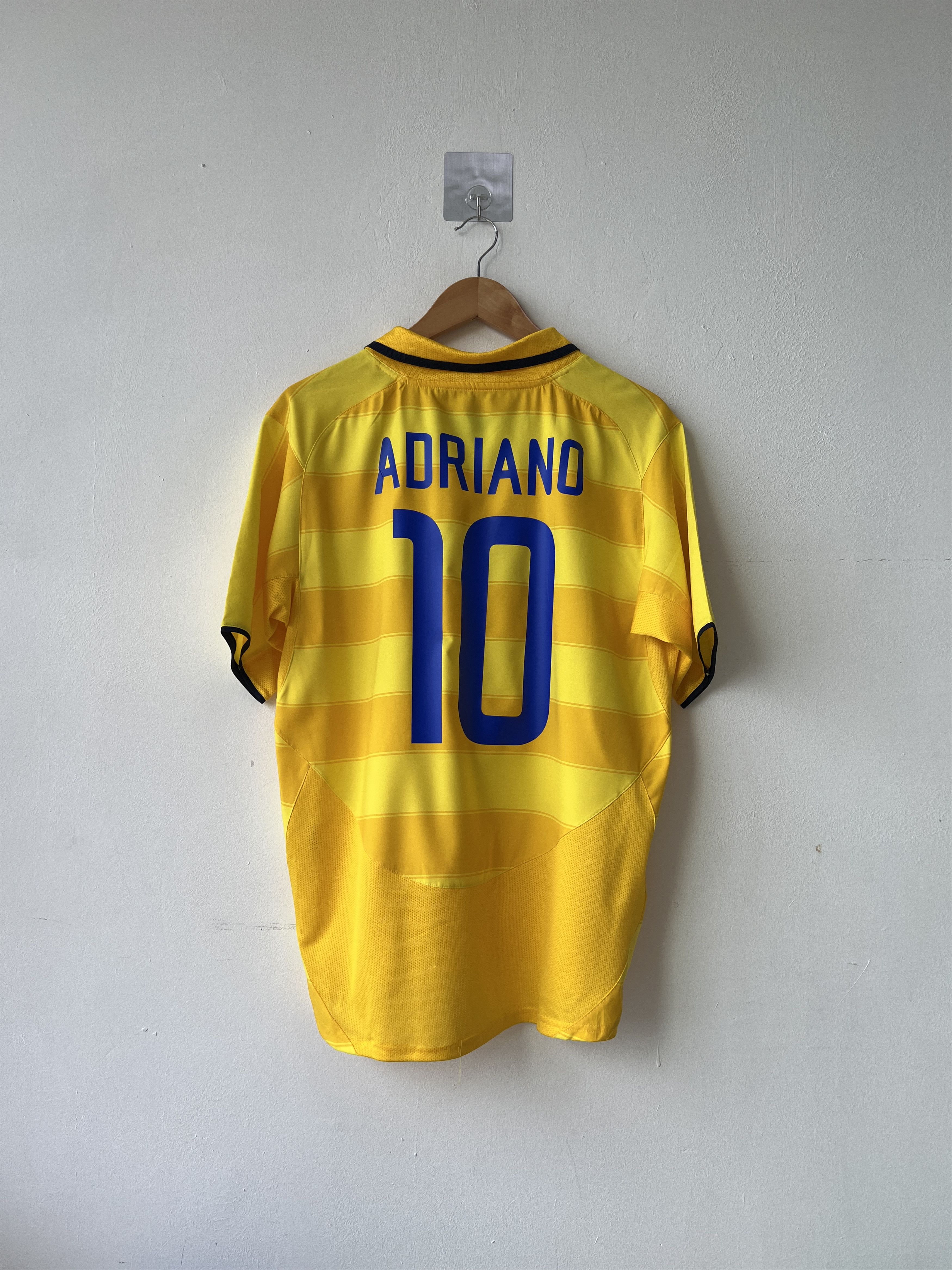 Nike (M) Inter Milan 2003-04 Away Kit Adriano #10 Size US M / EU 48-50 / 2 - 1 Thumbnail