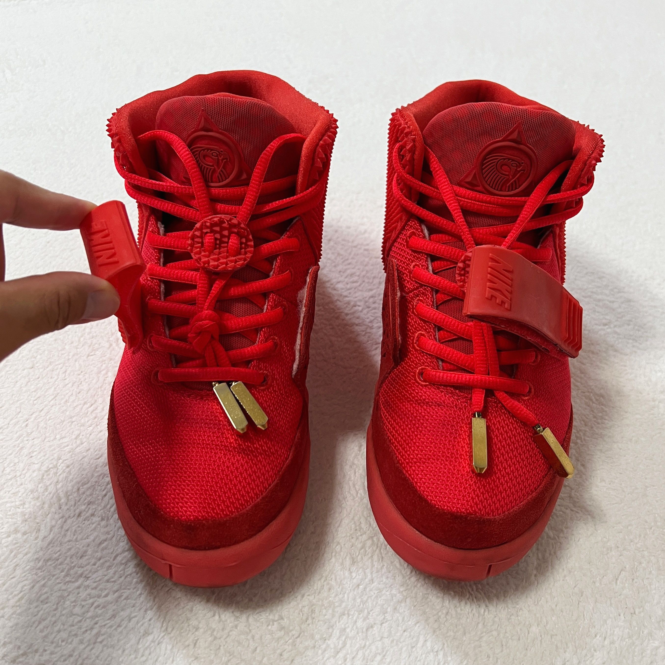 Nike Nike Air Yeezy 2 Red October (508214-660) Size US 6.5 / EU 39-40 - 10 Thumbnail