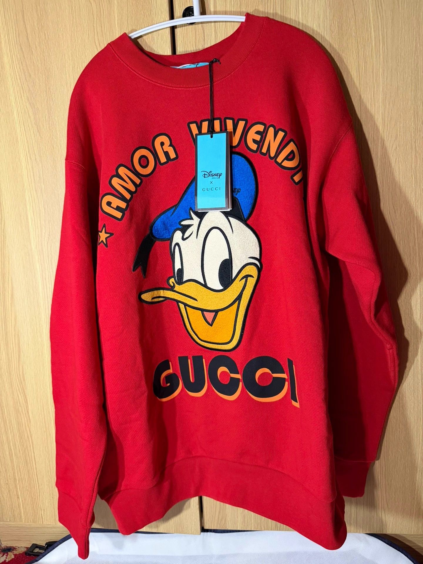 Gucci Gucci x Disney Donald Duck Red Sweatshirt L Bieber Unisex Size US L / EU 52-54 / 3 - 1 Thumbnail