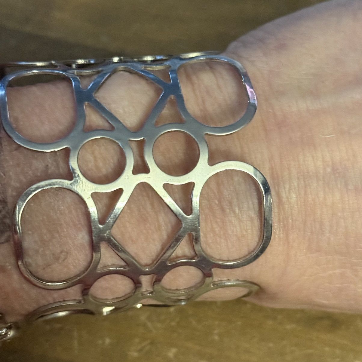 Other Silver tone wide geometric cutout cuff bangle bracelet Size ONE SIZE - 2 Thumbnail