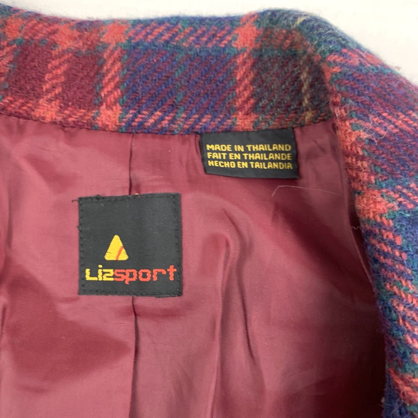 Liz Claiborne VINTAGE Liz Claiborne Blazer Jacket Womens 12 Red Plaid 100% Wool Button Up 90s Mens Women Girls Size XL / US 12-14 / IT 48-50 - 2 Thumbnail