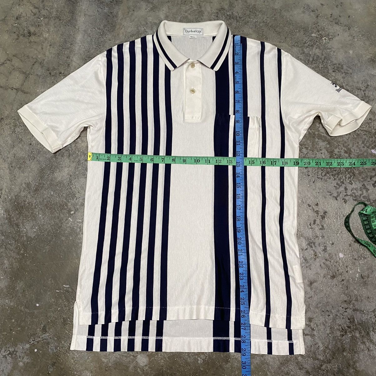 Burberry × Vintage Vintage 90’s Burberrys Polos Casual T Shirt Size US M / EU 48-50 / 2 - 17 Thumbnail