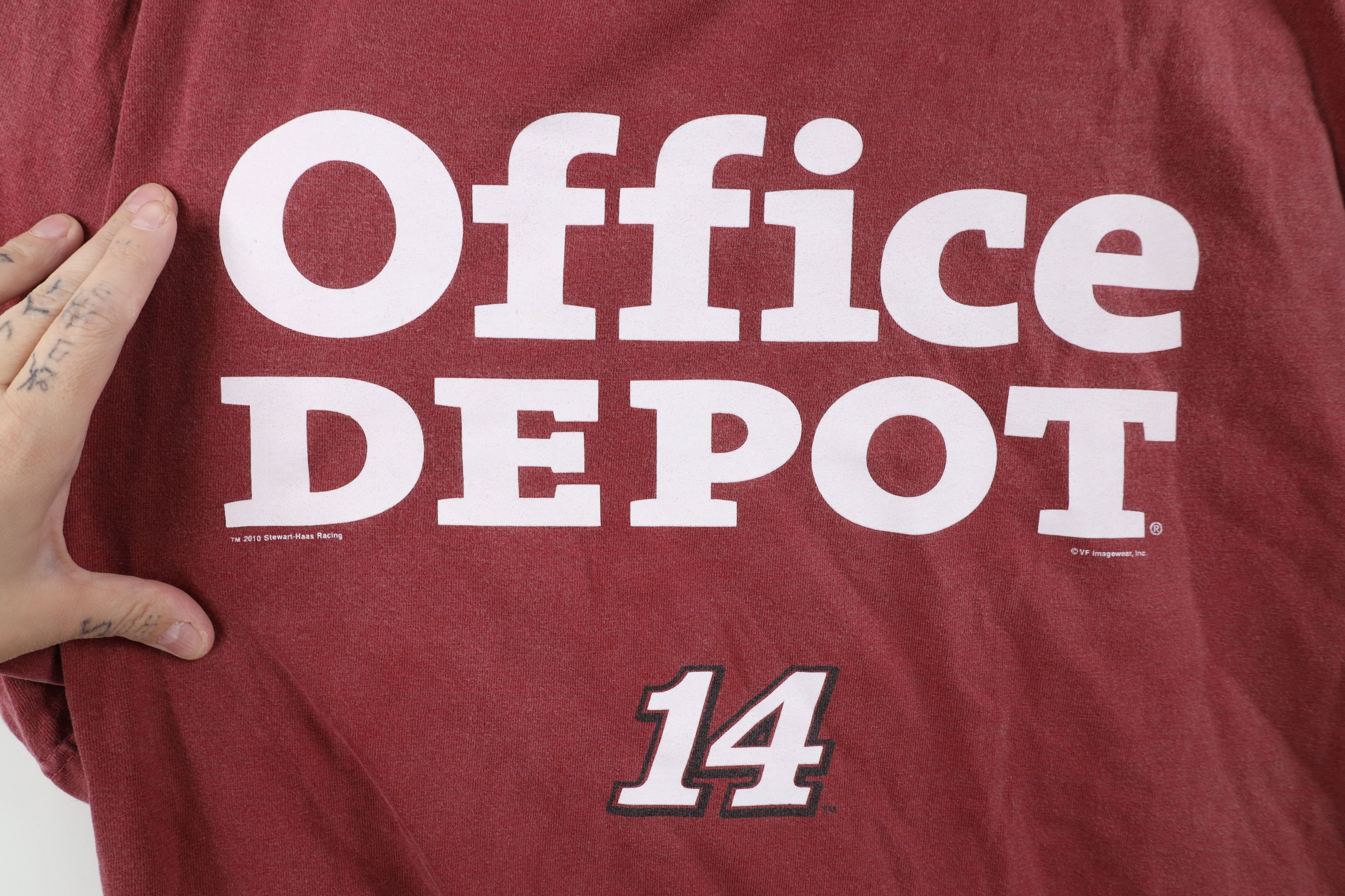 Vintage Vintage Y2K Nascar Tony Stewart Office Depot Racing T-Shirt Size US XL / EU 56 / 4 - 4 Thumbnail