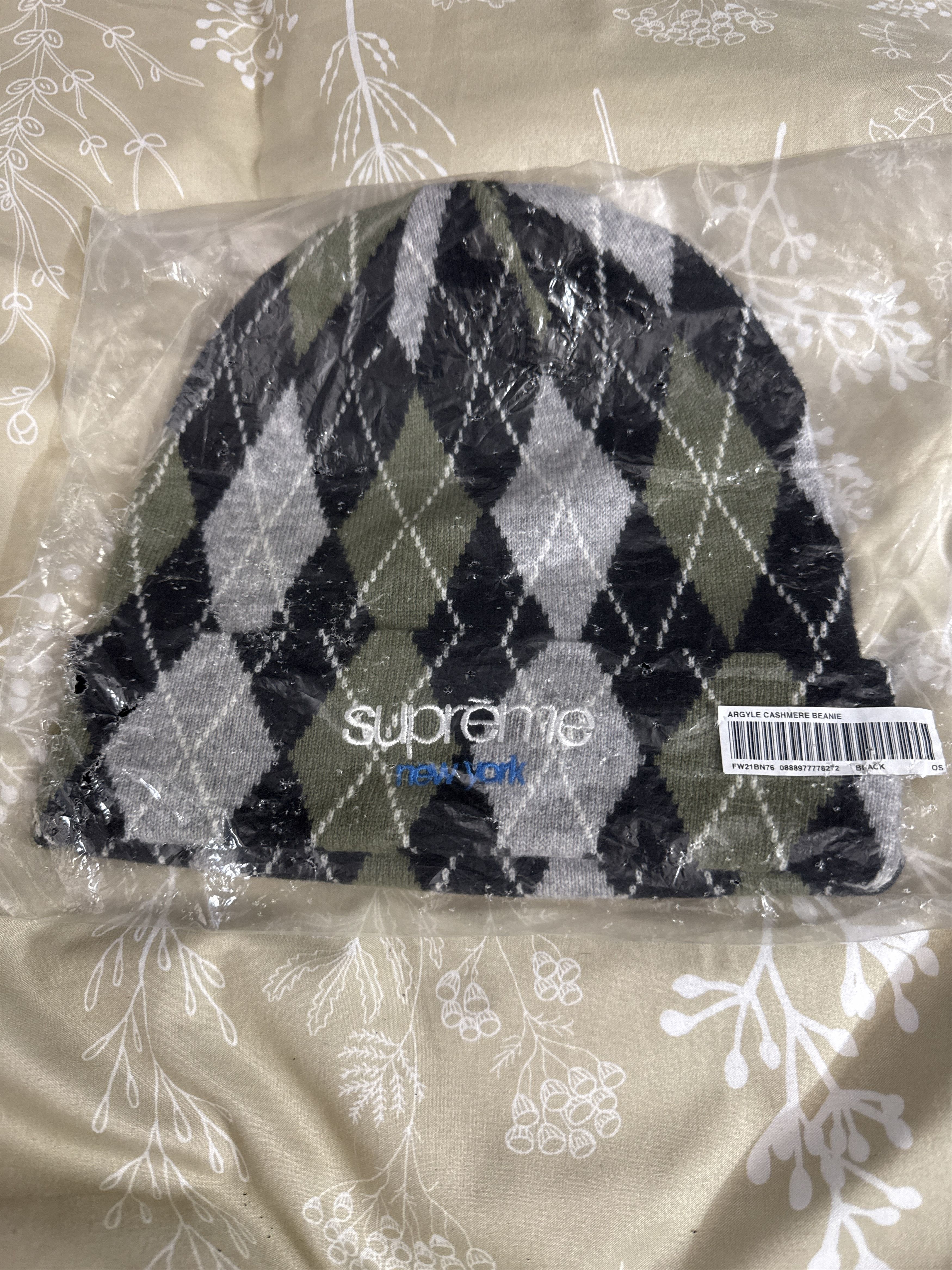 Supreme Cashmere beanie Size ONE SIZE - 1 Preview