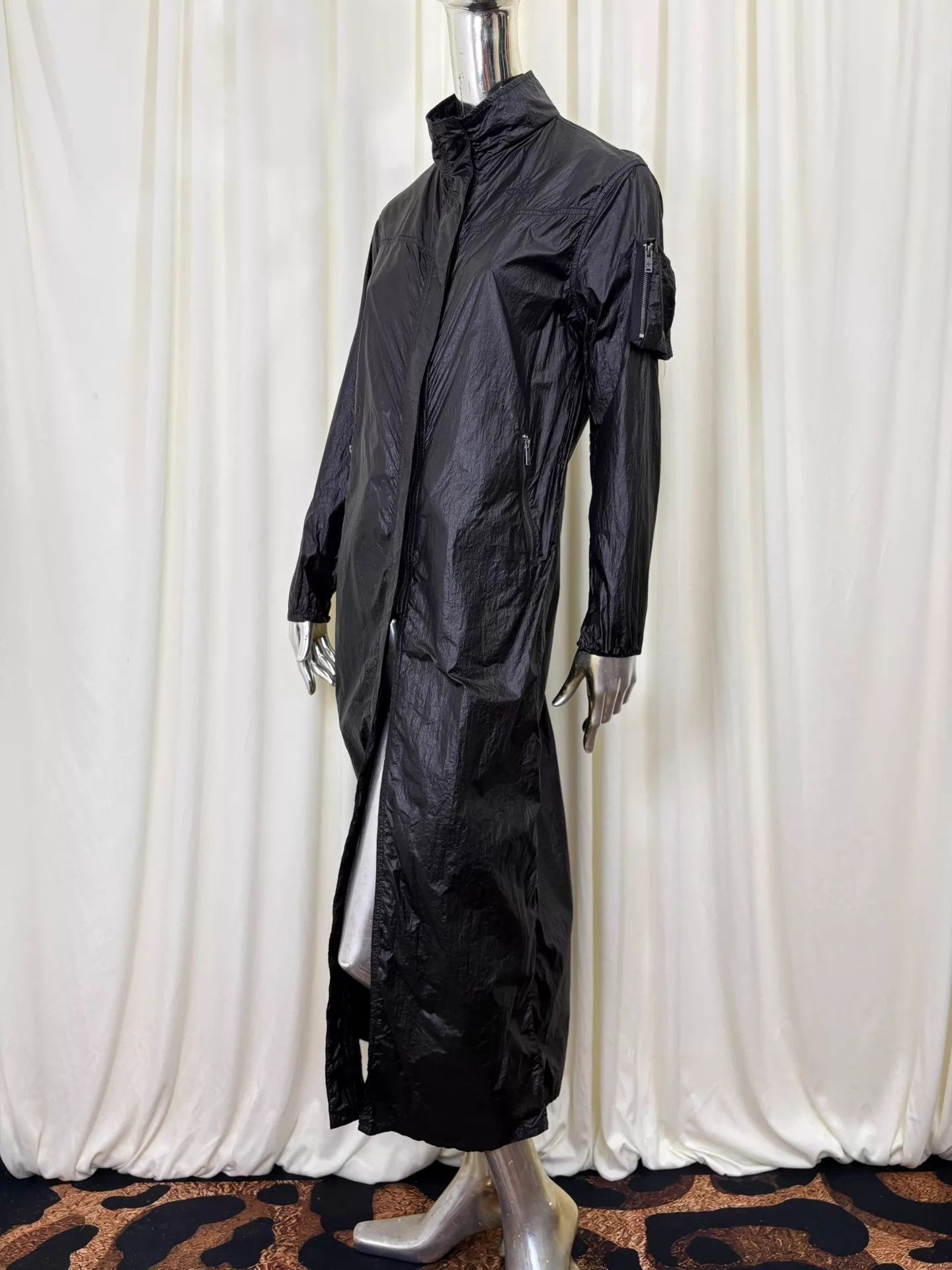 Other SMFK Super Light UV Black Pleated Skin Long Jacket S 99N Size S / US 4 / IT 40 - 1 Thumbnail