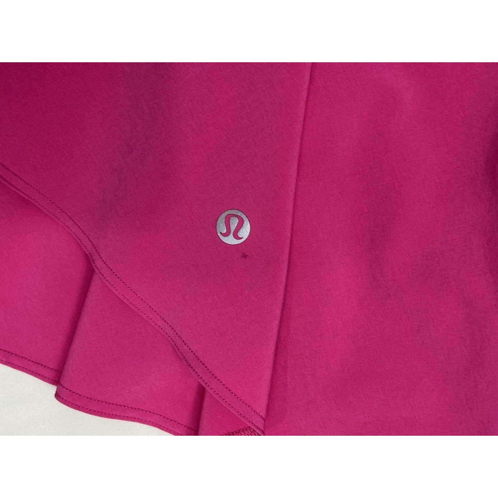 Lululemon Lululemon Court Rival High Rise Skirt Sonic Pink Size 8 Size 30" / US 8 / IT 44 - 2 Thumbnail