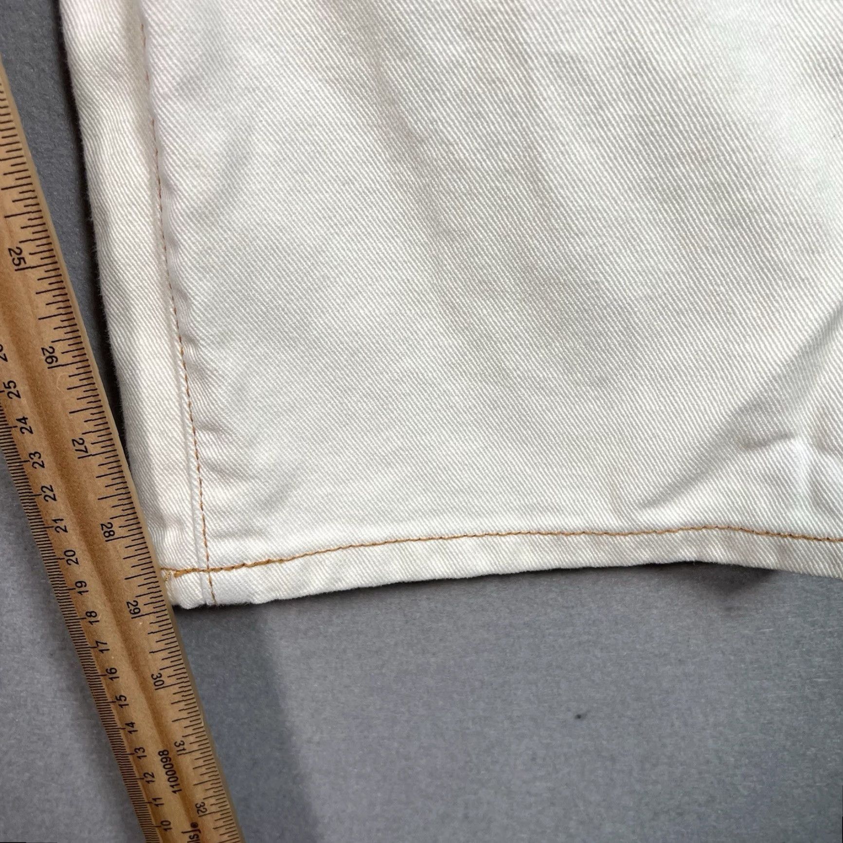 Bdg VINTAGE BDG Urban Outfitters White Jeans Womens 29 Straight Leg Denim Cotton 30 In Waist 29 In Inseam Size 29" - 5 Thumbnail