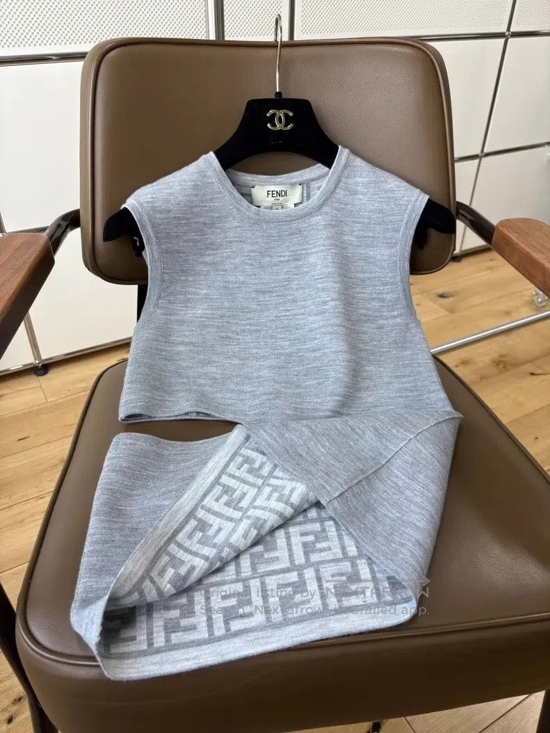 Fendi Grey wool lined monogrammed reversible sleeveless to