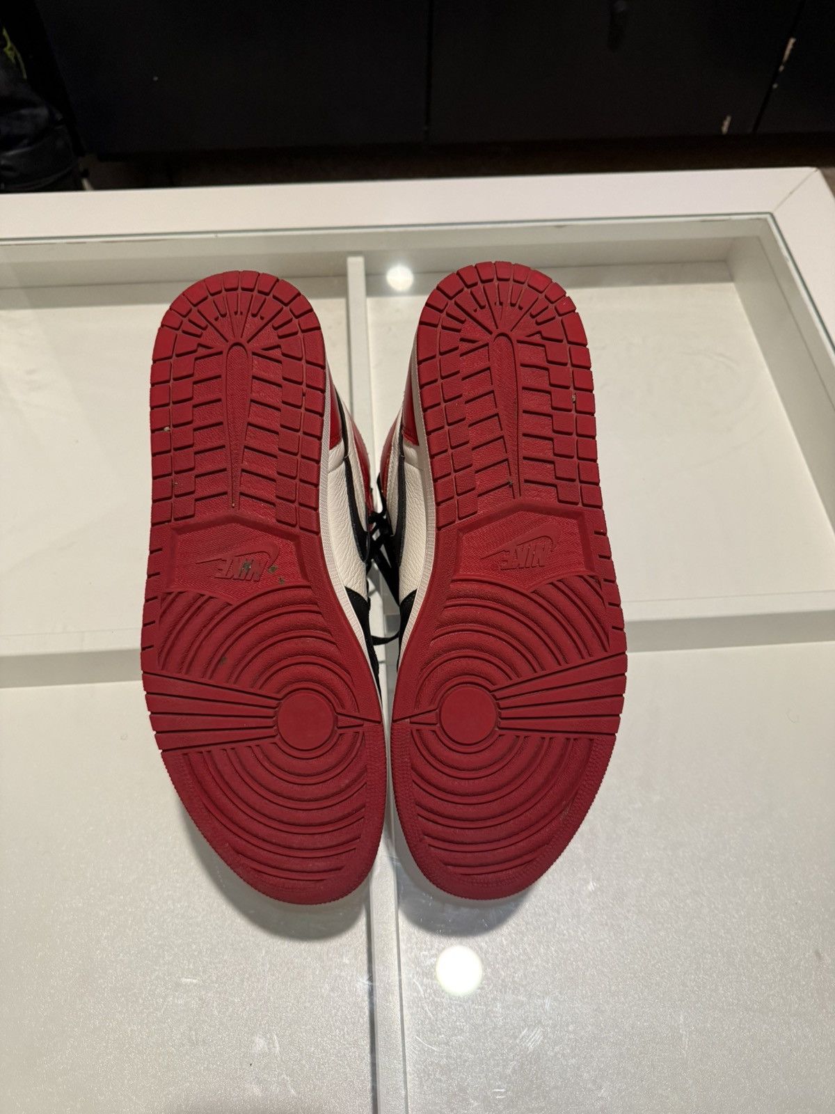 Jordan Brand Air Jordan 1 Retro Bred Toe Size US 14 / EU 47 - 5 Thumbnail