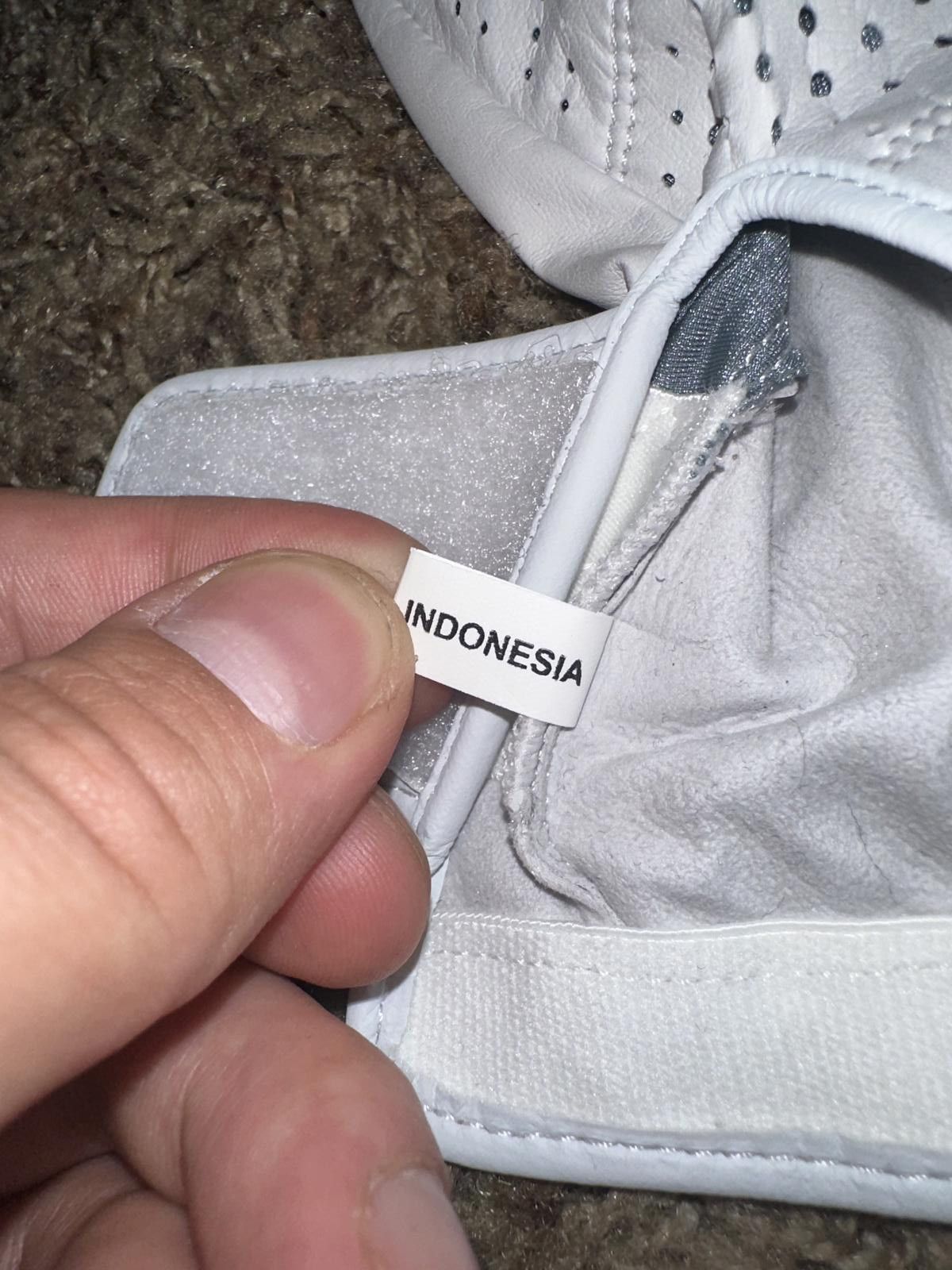Nike Nike Tour Classic II Golf Glove Sample Size ONE SIZE - 7 Thumbnail