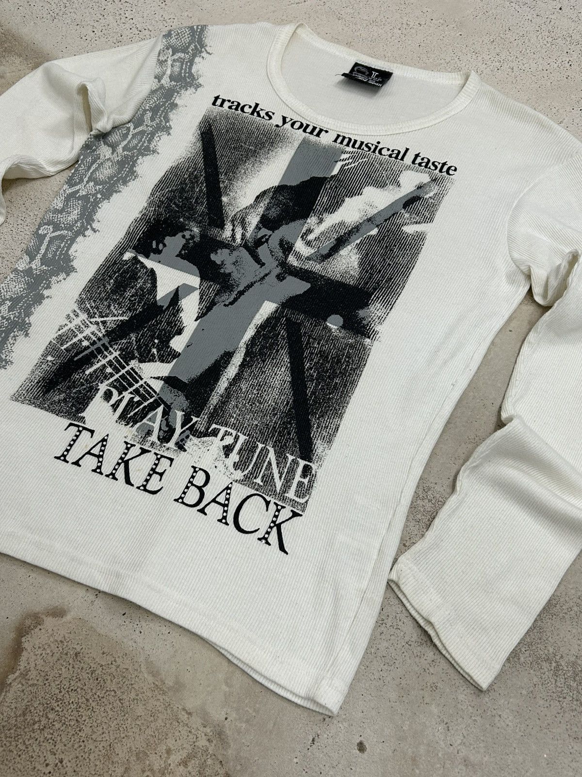 Japanese Brand Edgy Streetwear Long Sleeve – Stay Tune Print Size US M / EU 48-50 / 2 - 5 Thumbnail