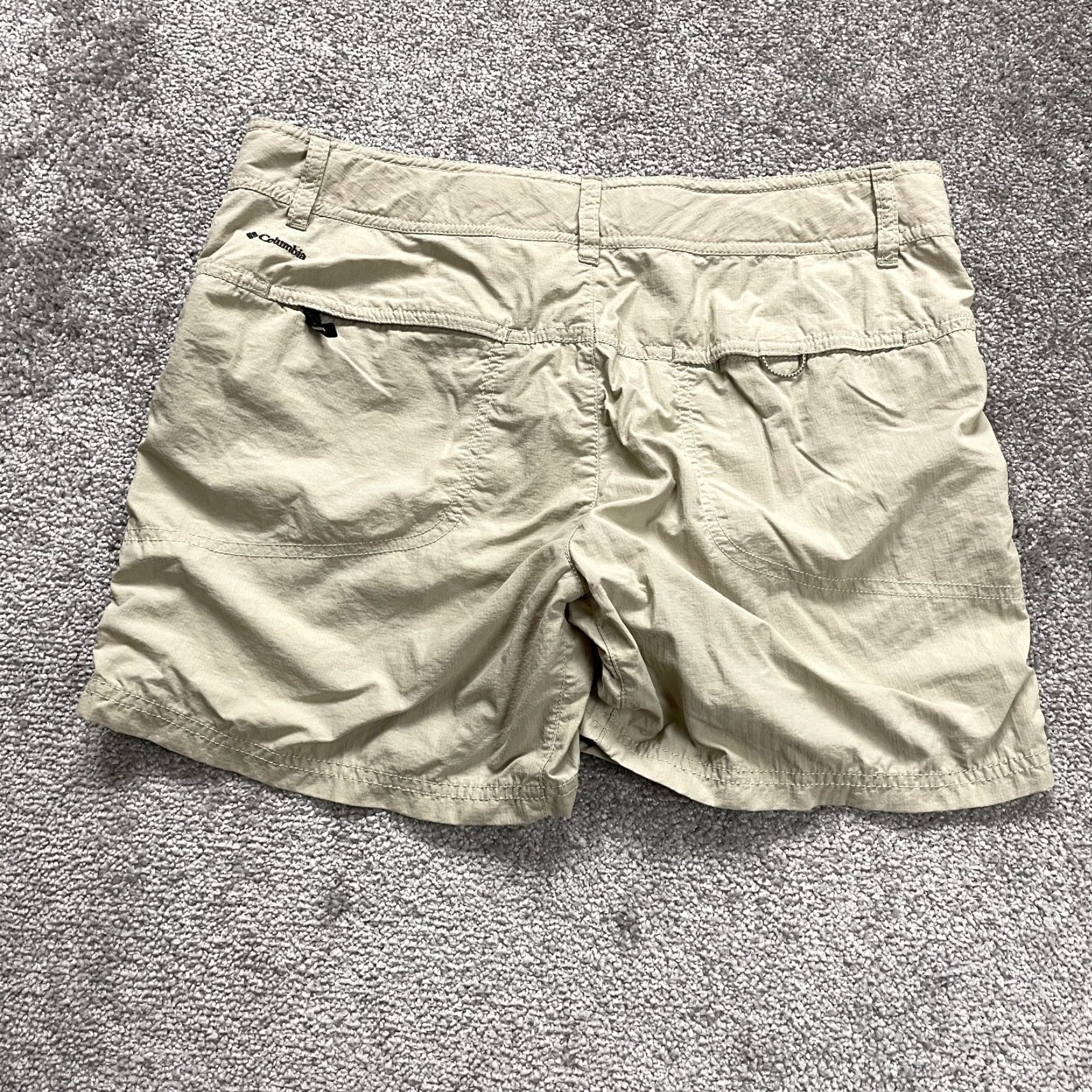 Vintage VINTAGE Columbia Cargo Shorts Womens 12 Brown Nylon Zip Pockets Snap Active Outdoor Fish Size 34" / US 12 / IT 48 - 2 Thumbnail