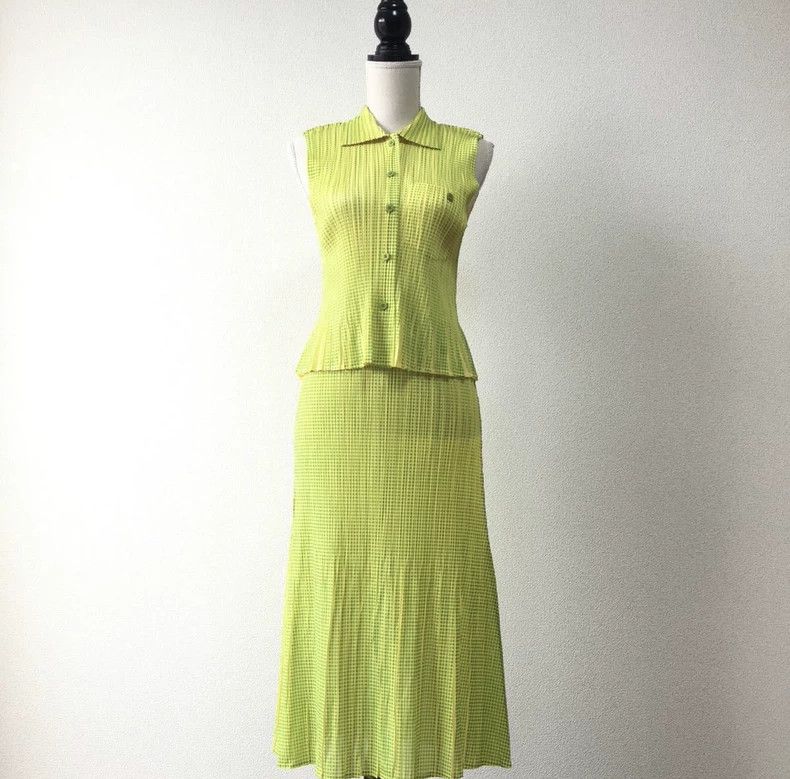 Issey Miyake Issey Miyake Pleats Please Sleeveless Set - dmc Size US M / EU 48-50 / 2 - 1 Thumbnail