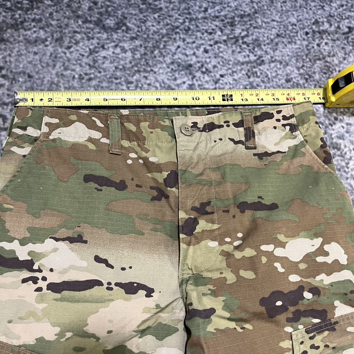 Vintage Vintage Military Camo Baggy Skater Y2K Cargo Pants 34x32 Size US 34 / EU 50 - 9 Thumbnail