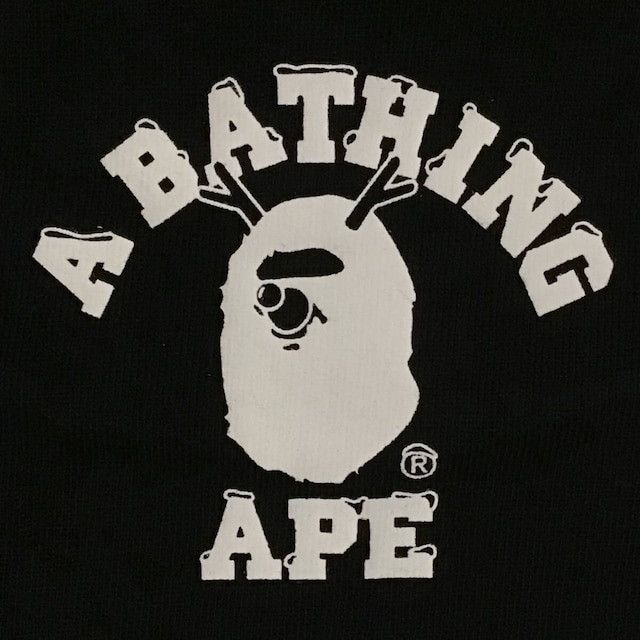 Bape BAPE Christmas Tree Santa Claus APE HEAD T-shirt Size US M / EU 48-50 / 2 - 4 Thumbnail