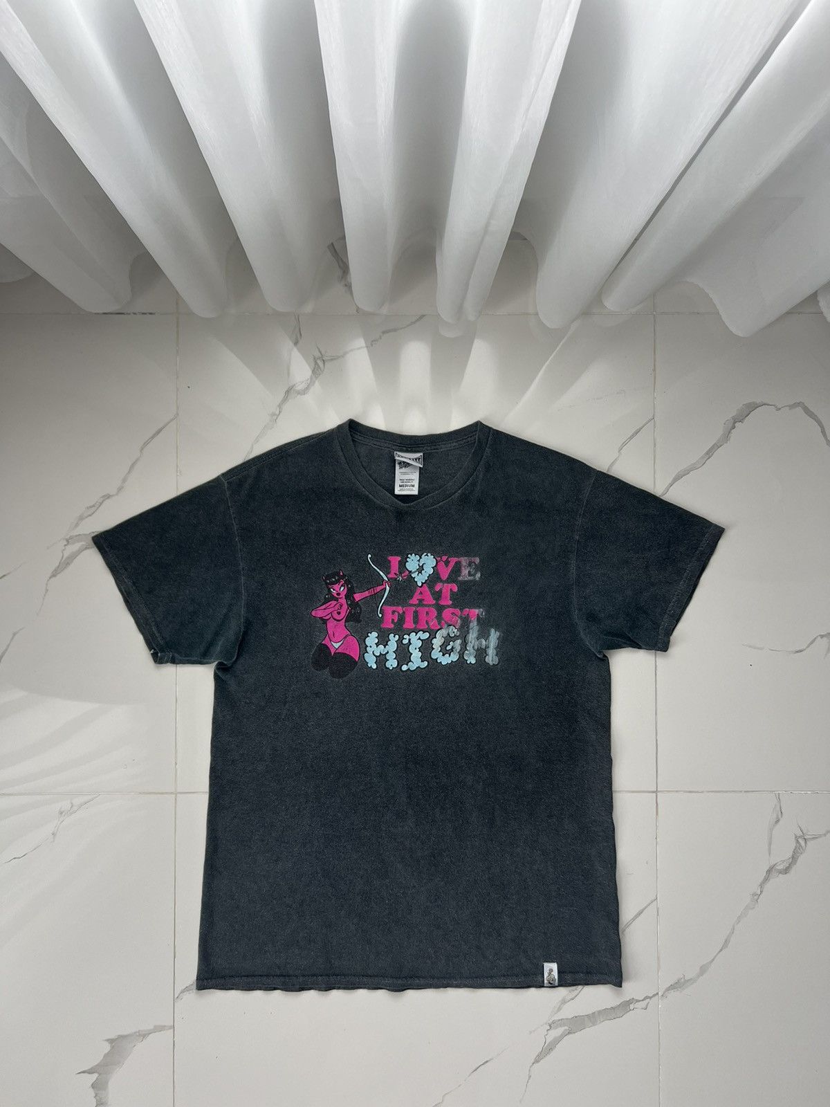 Japanese Brand 00's BIG BOOBS DEVIL LOVE AT FIRST HIGH SEX TEE RARE Y2K Size US M / EU 48-50 / 2 - 1 Thumbnail