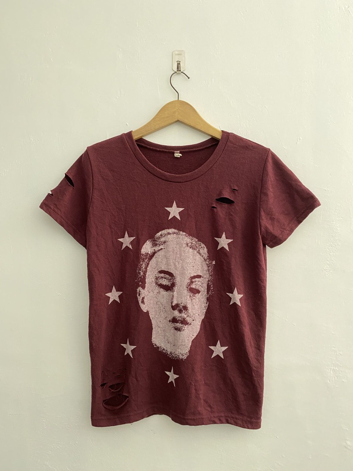 Japanese Brand Japanese super star face distressed tshirt Size US M / EU 48-50 / 2 - 1 Thumbnail