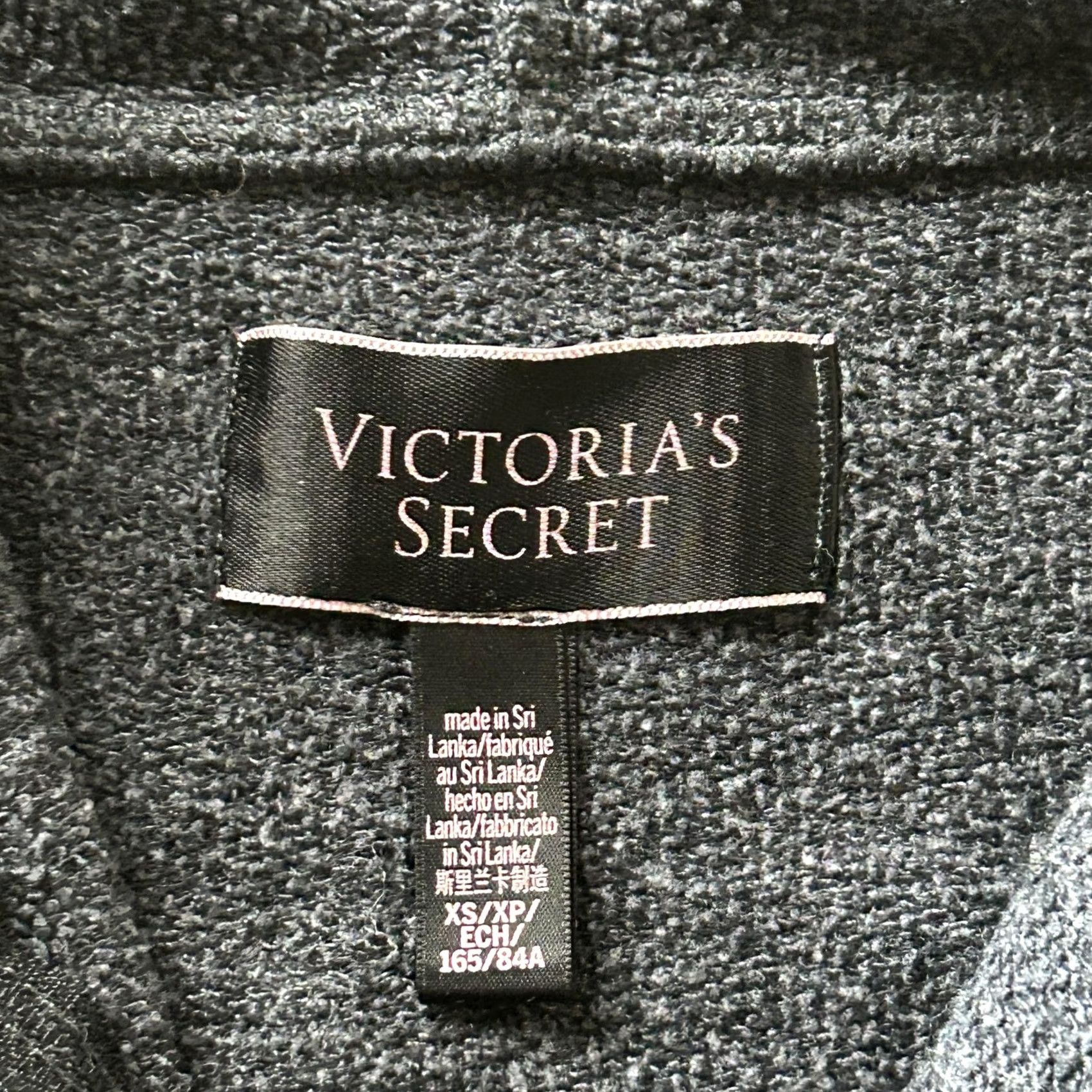 Victoria's Secret Victoria's Secret Hoodie Womens XS Gray Full Zip Angel Love Dream Graphic Fleece Size XS / US 0-2 / IT 36-38 - 3 Thumbnail