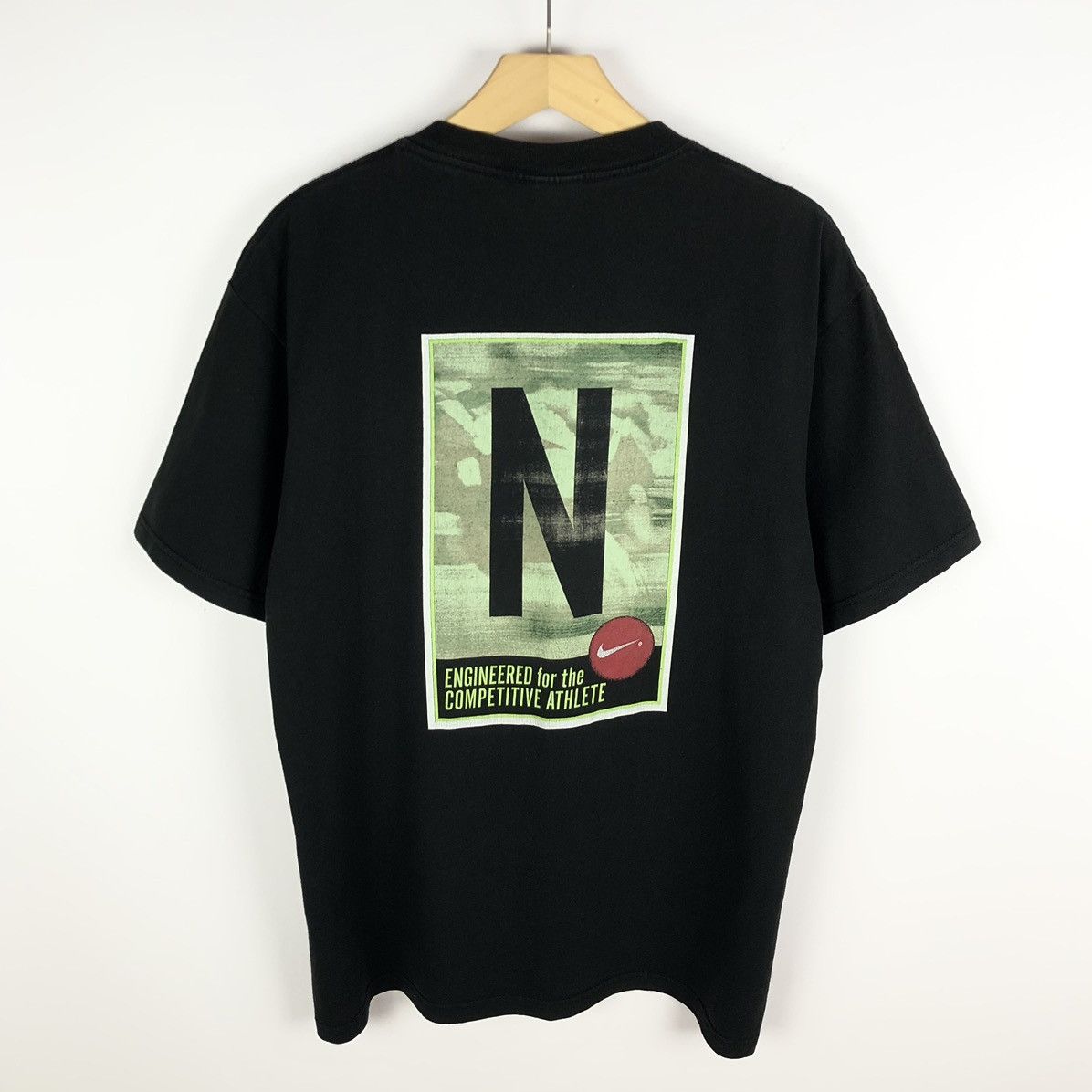 Iconic Vintage Nike Engineered rare big logo tee 90’s