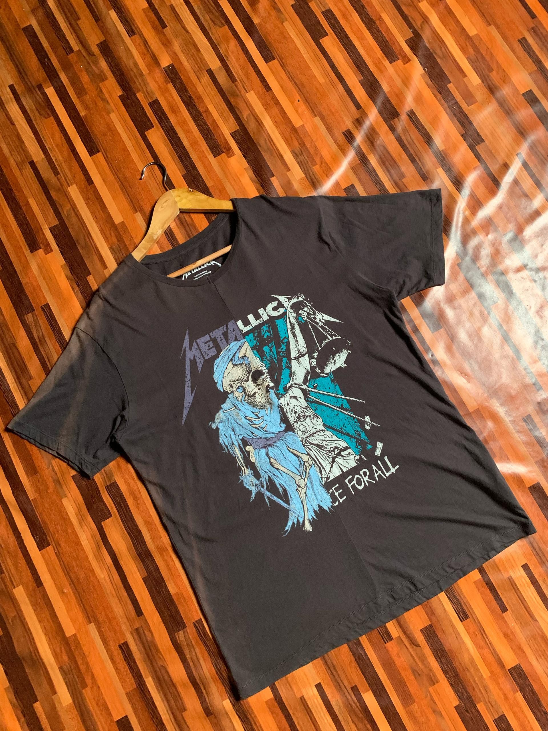 Vintage Rebuild by MIND BLOW vintage Metallica tee Size US L / EU 52-54 / 3 - 2 Thumbnail
