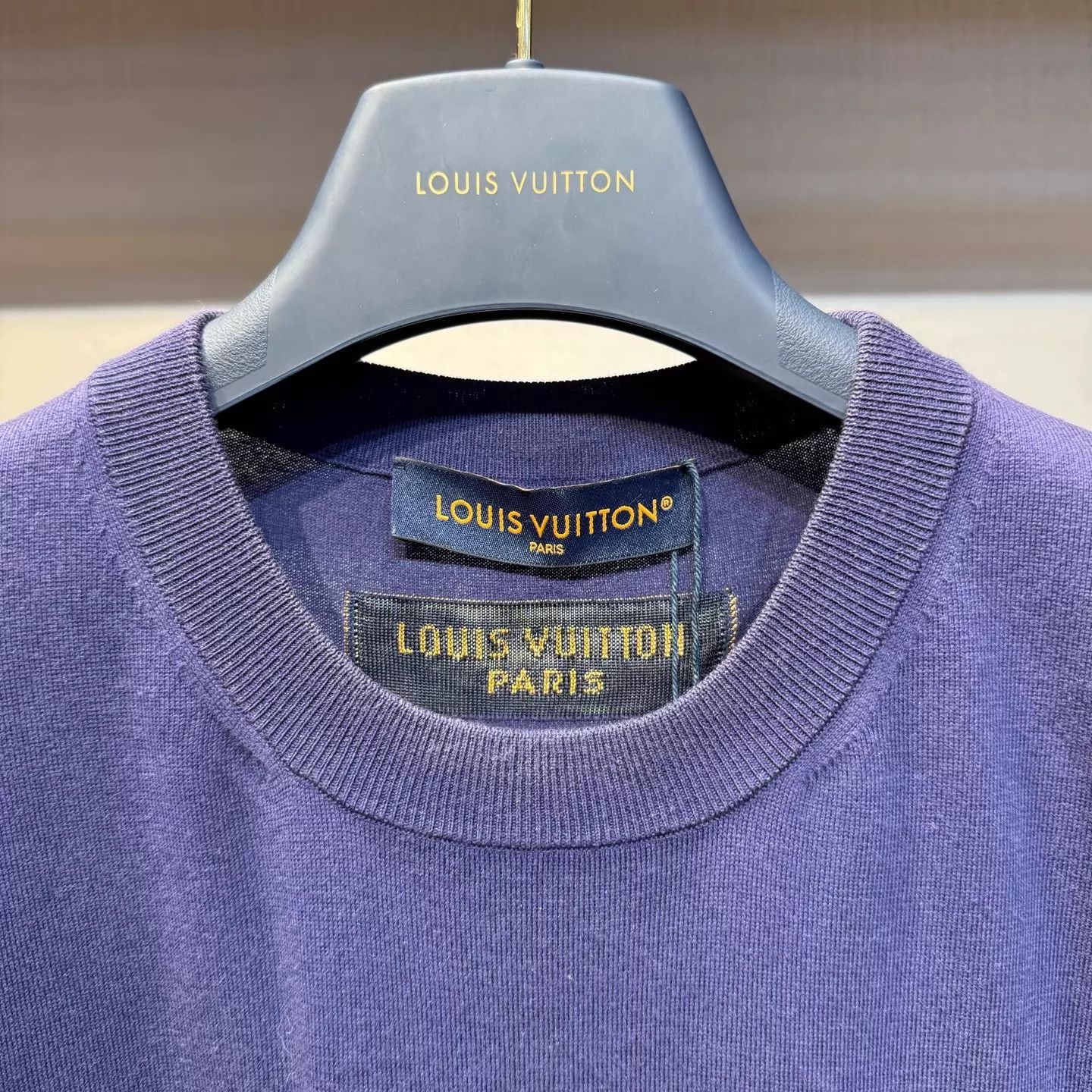 Louis Vuitton LV Embroidered Logo Purple Knit Short Sleeve M (New) Size US M / EU 48-50 / 2 - 2 Thumbnail